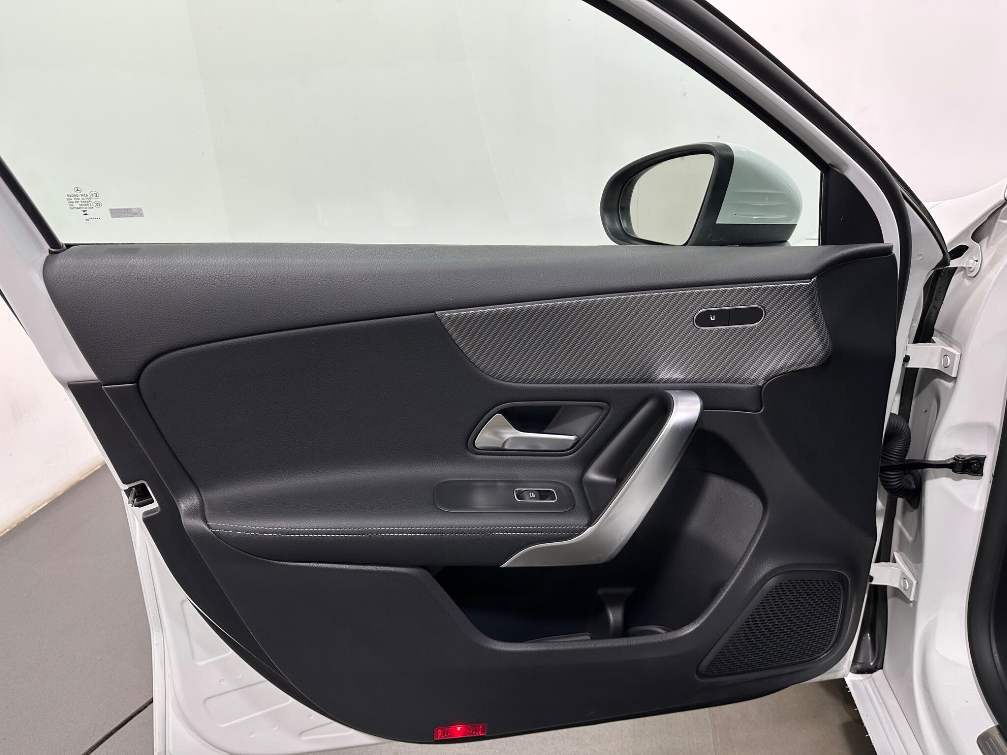 Mercedes-Benz A-Class view 37
