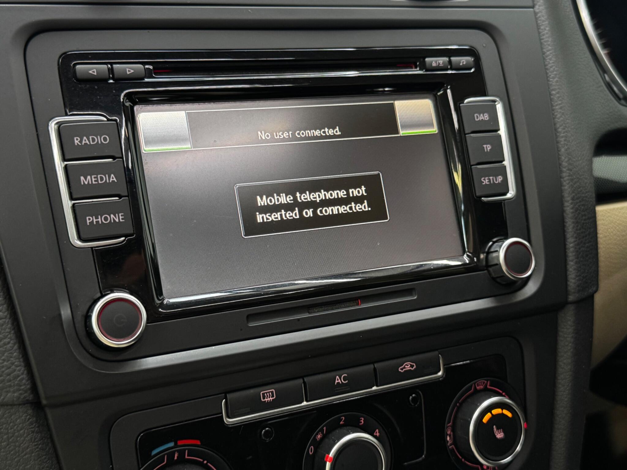 Volkswagen Golf view 20