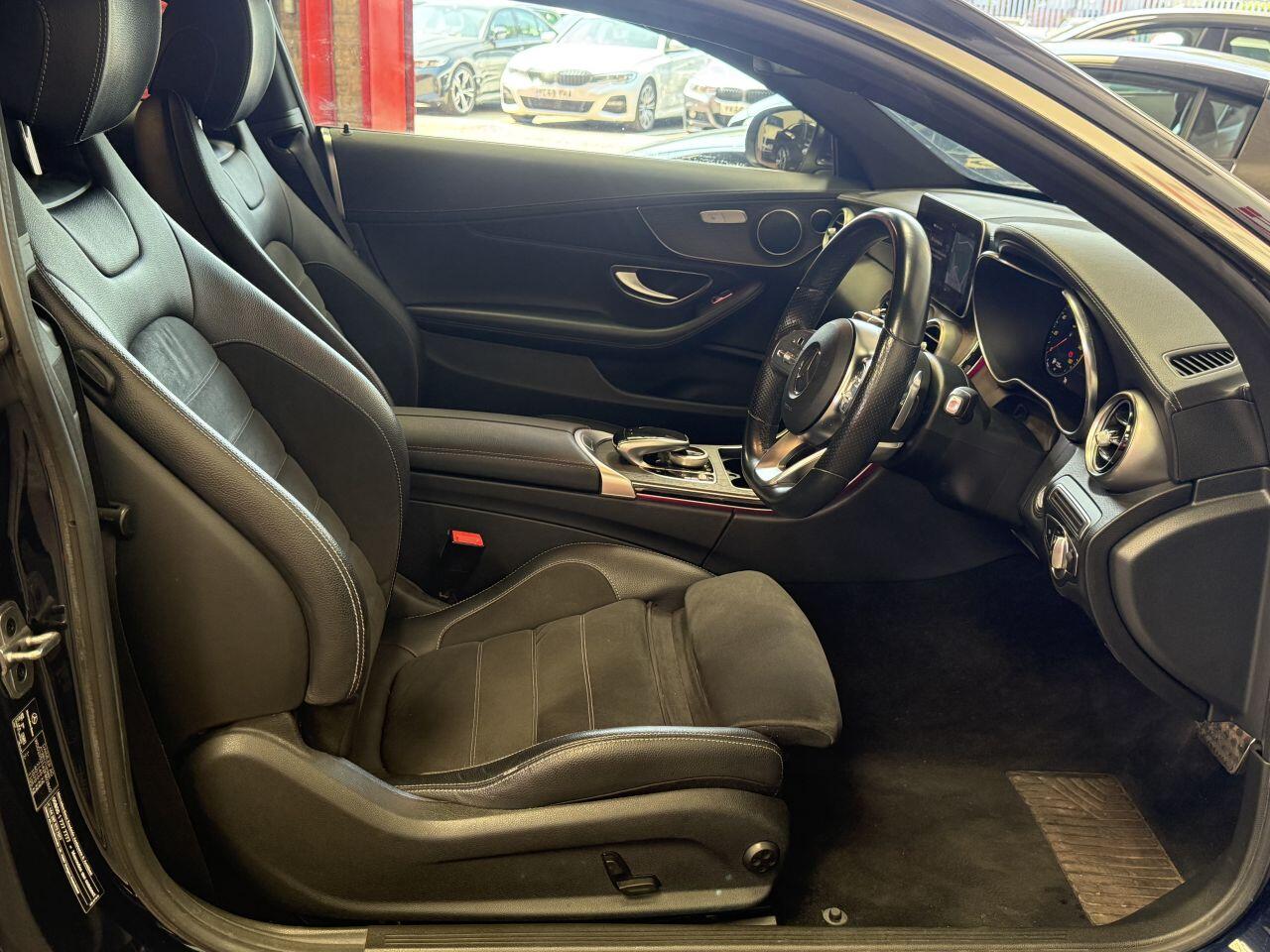 Mercedes-Benz C Class view 29