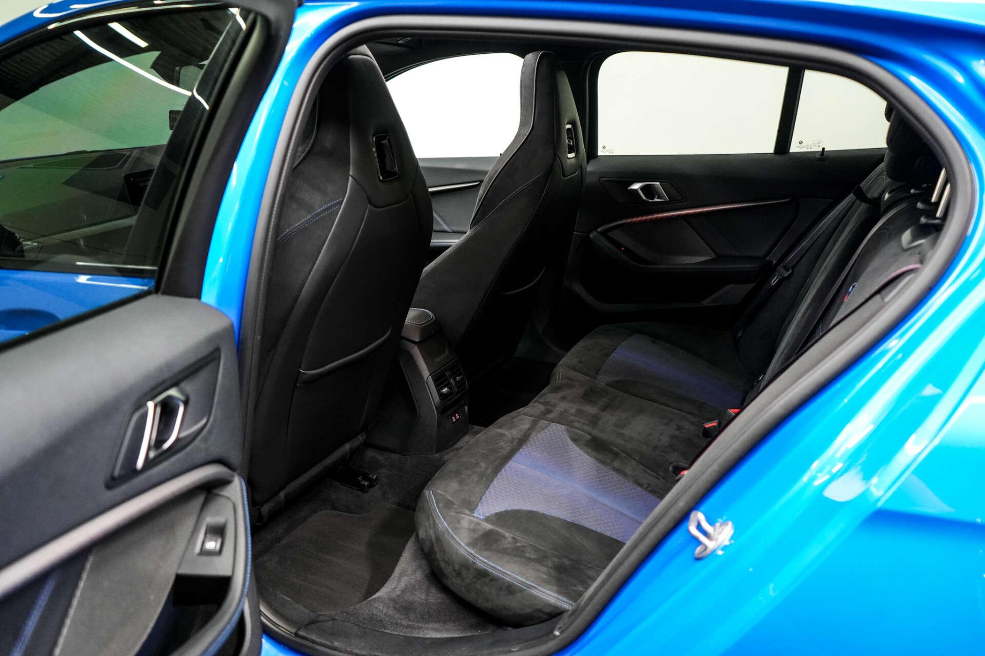 BMW 1 Series view 20