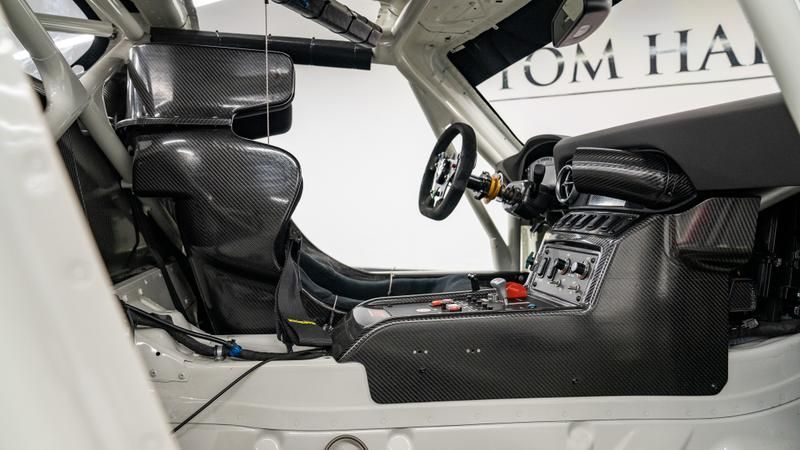 Mercedes-Benz SLS view 36