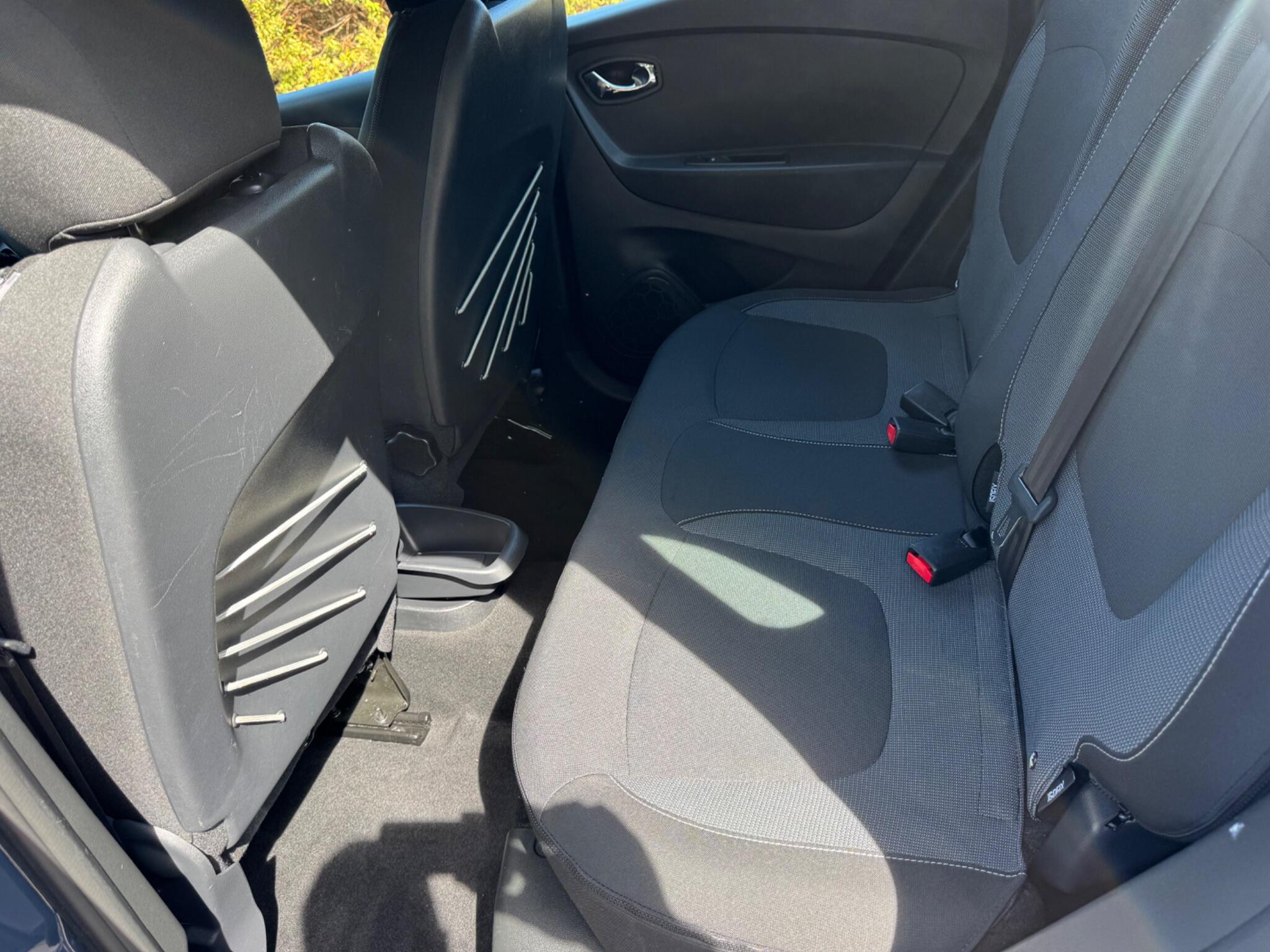 Renault Captur view 15