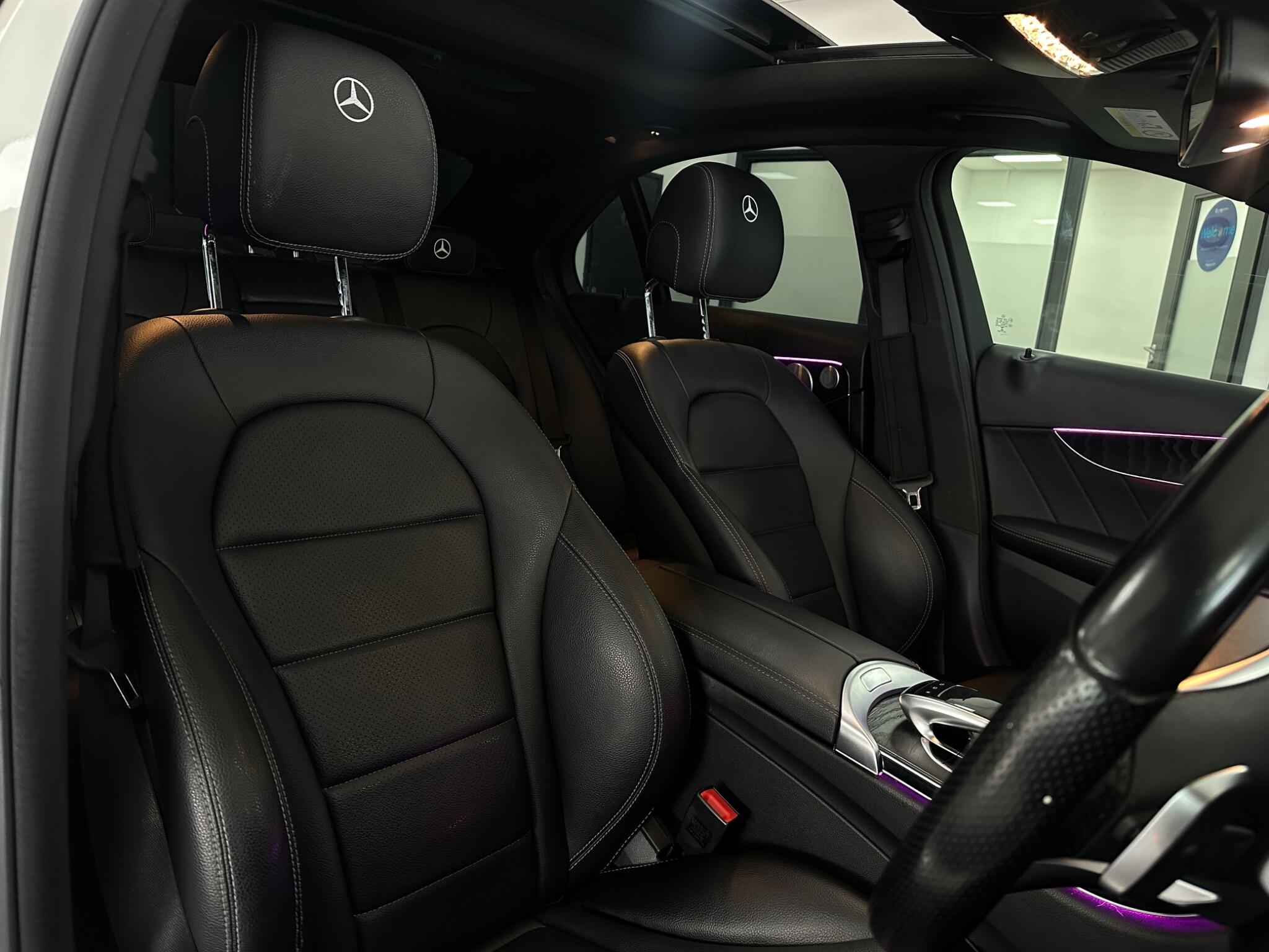 Mercedes-Benz C Class view 23