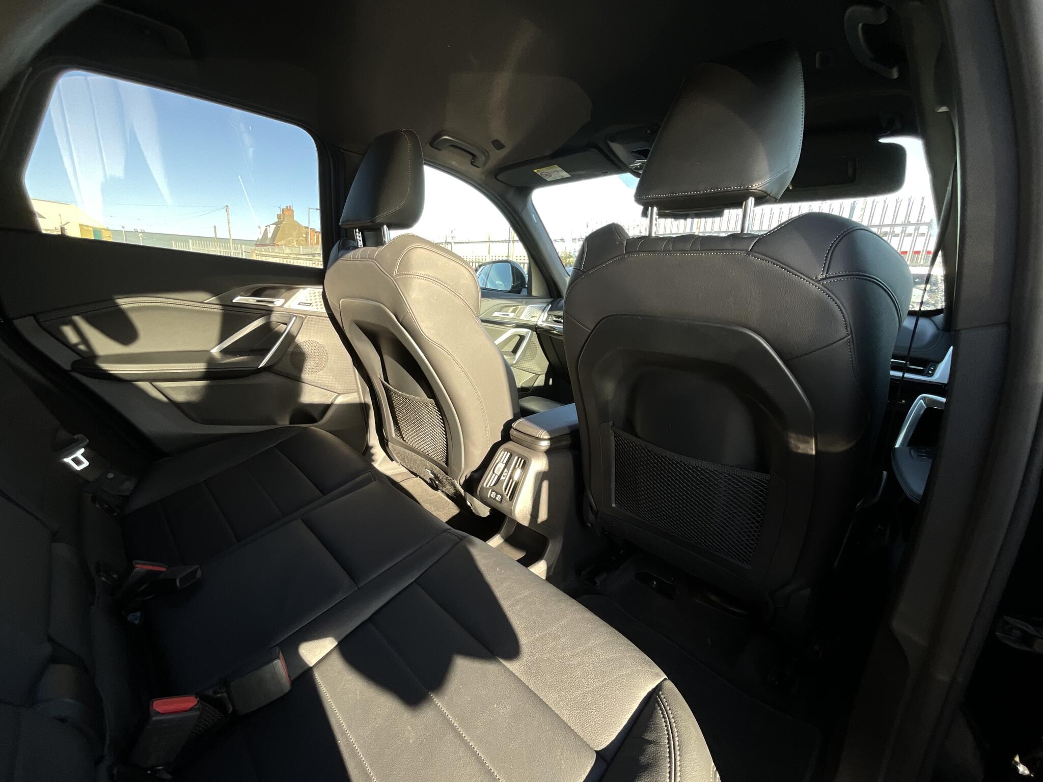 BMW Ix1 view 12