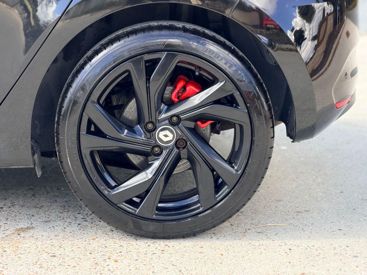 Renault Clio view 13