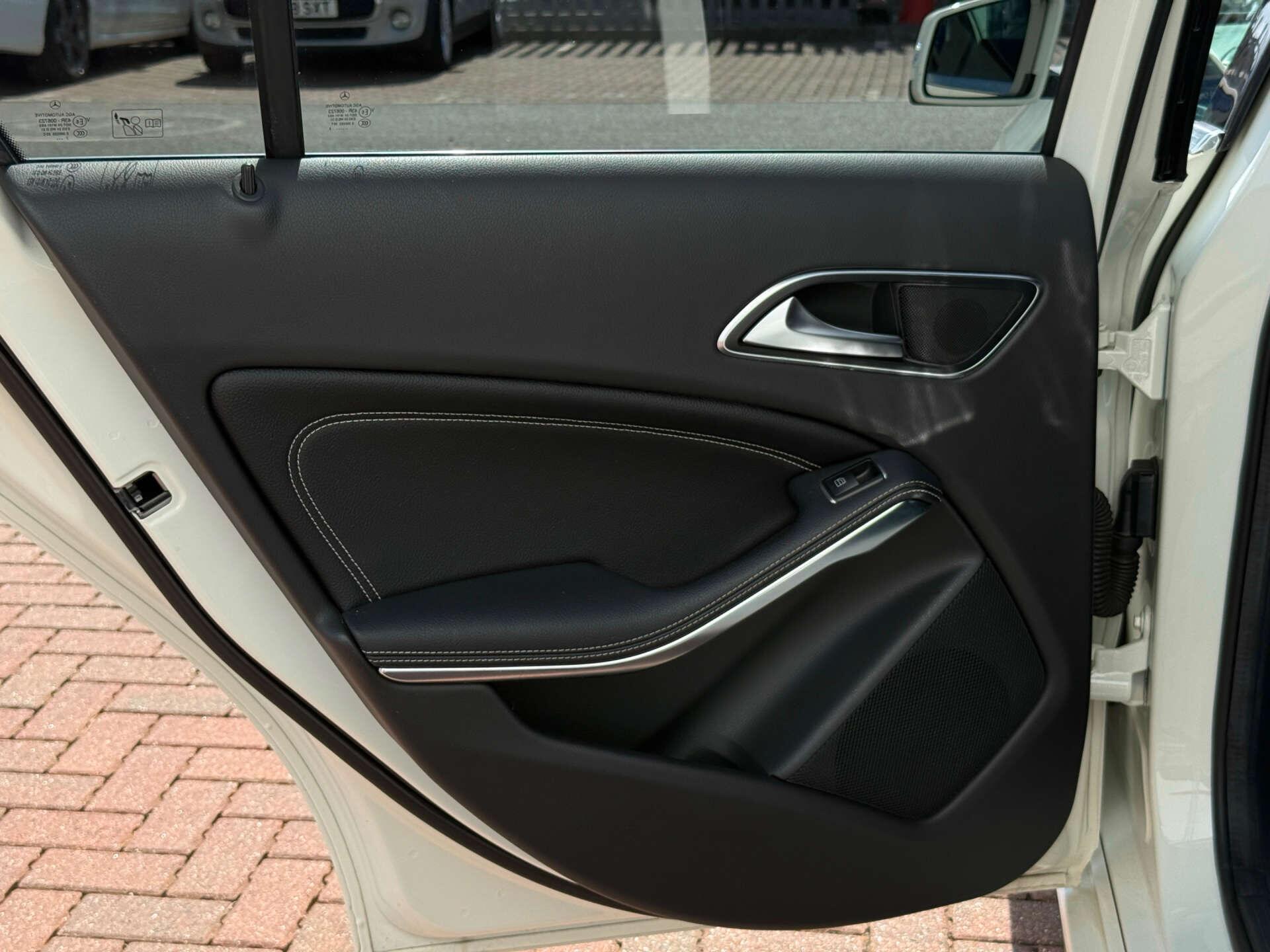 Mercedes-Benz A Class view 37