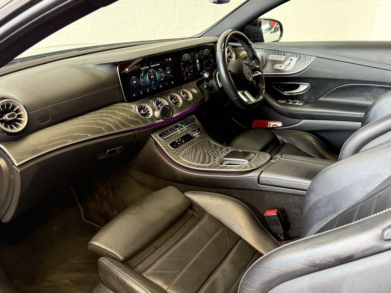 Mercedes-Benz E Class view 58