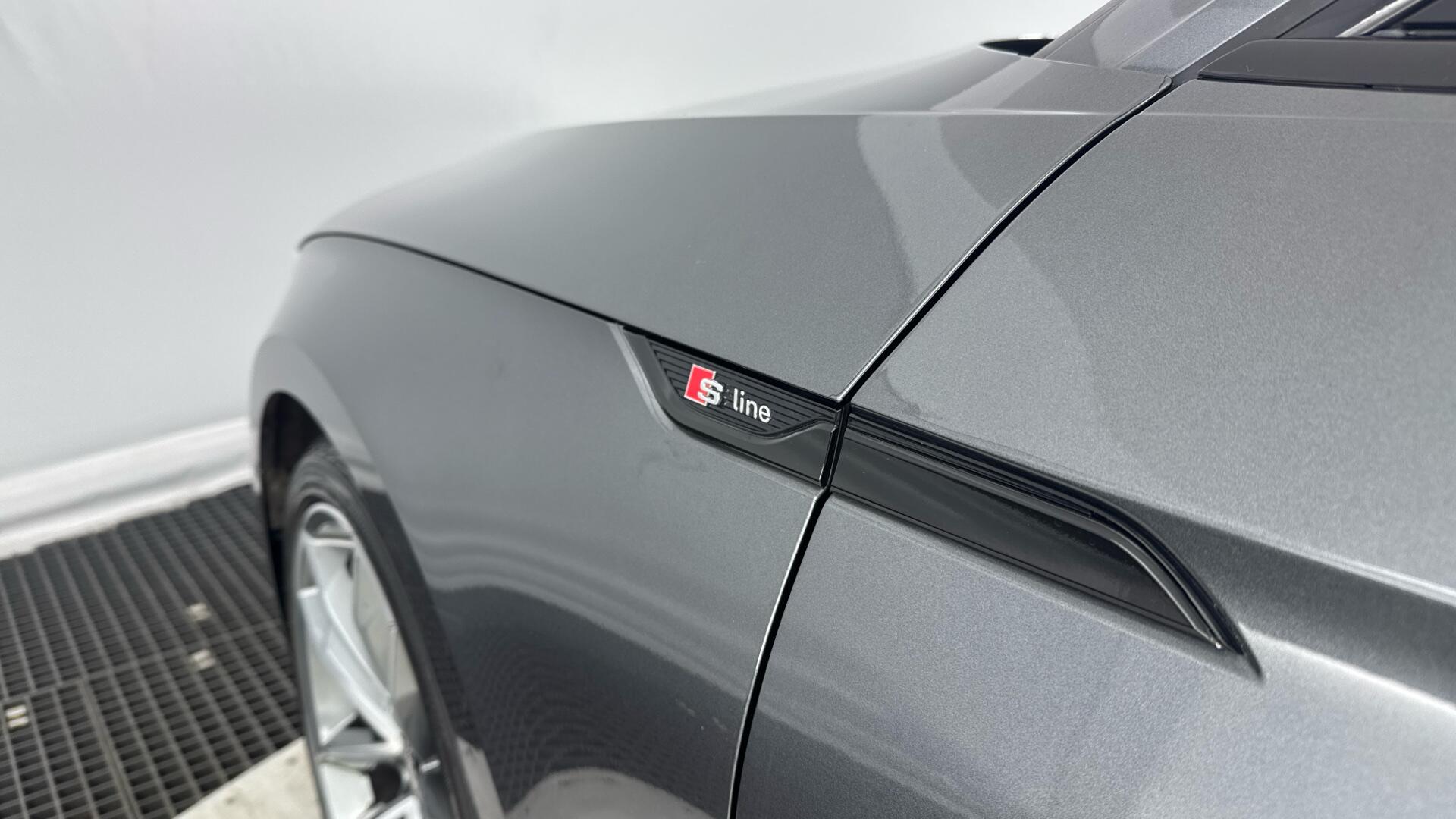 Audi A5 view 25