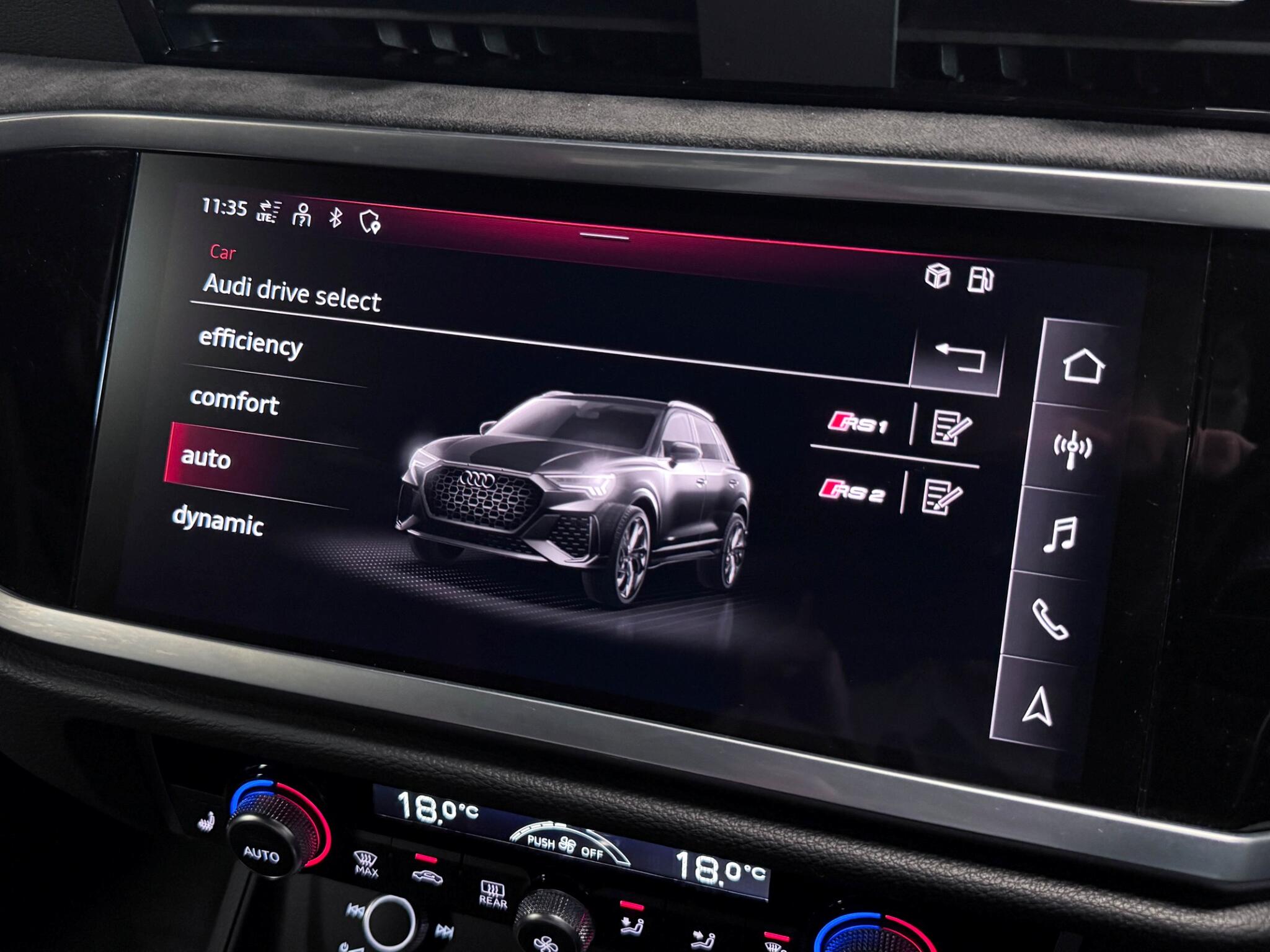 Audi RS Q3 view 47