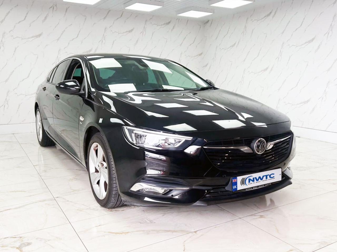 Vauxhall Insignia view 4