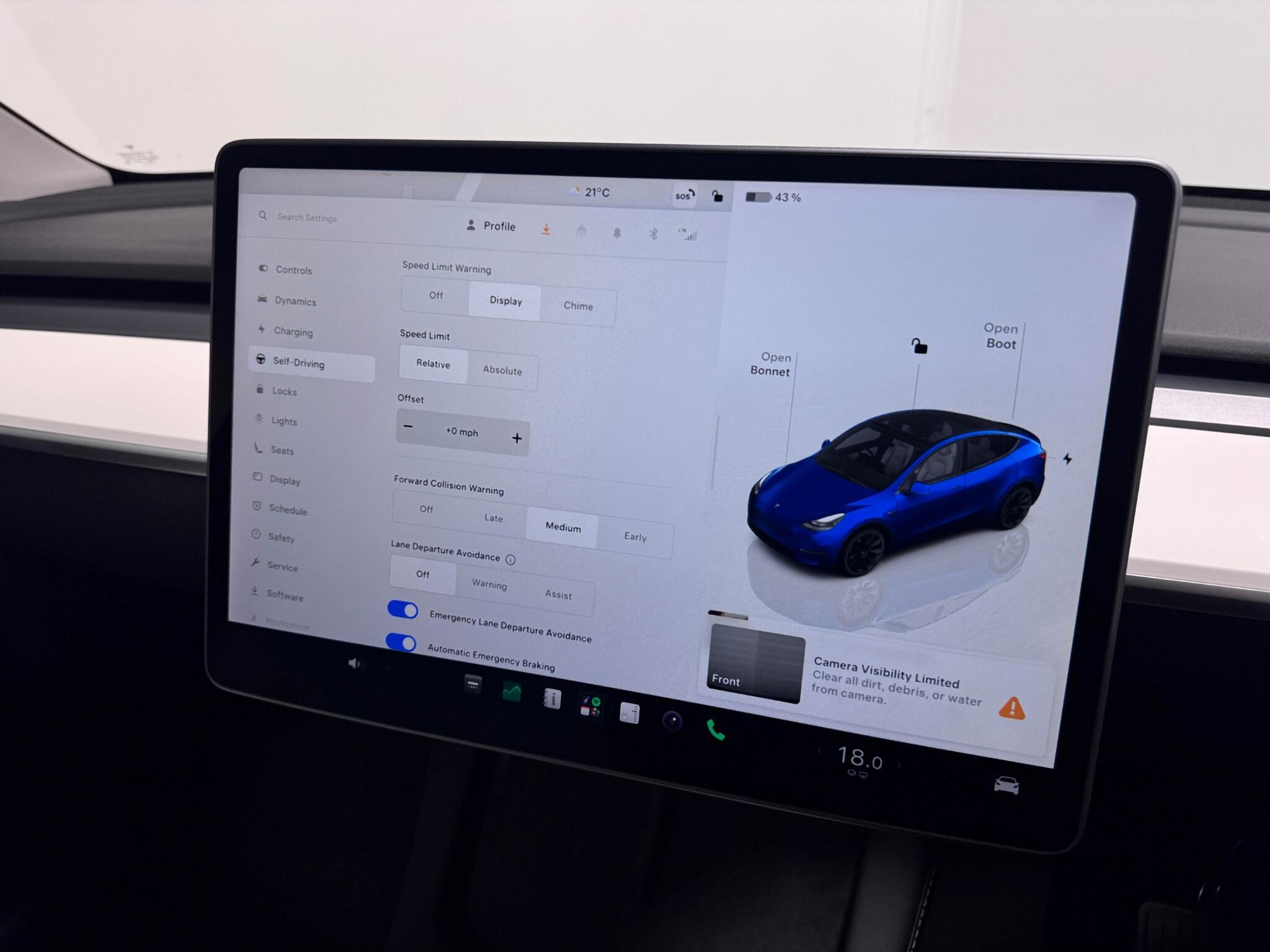 Tesla Model Y view 42