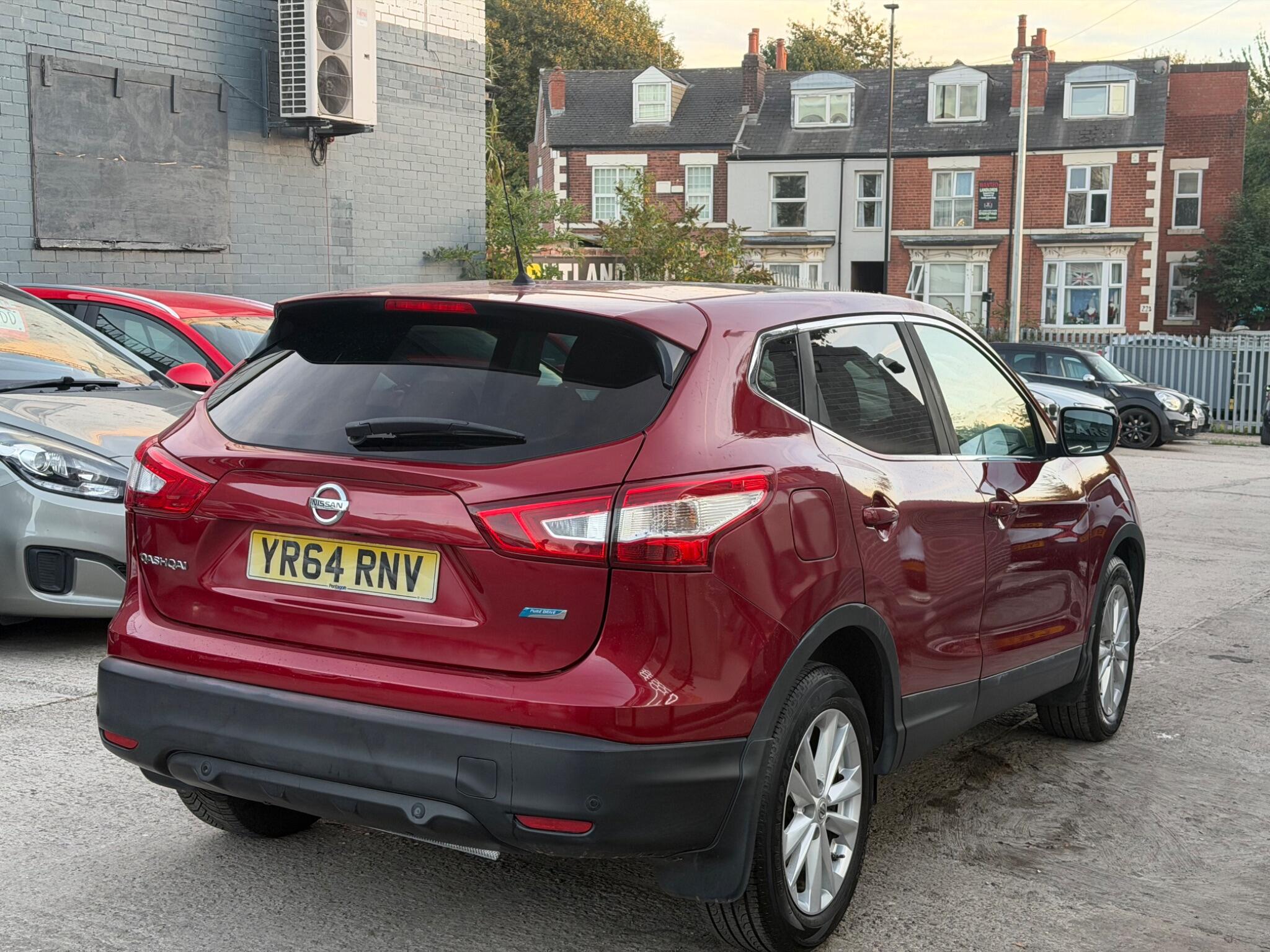 Nissan Qashqai view 14
