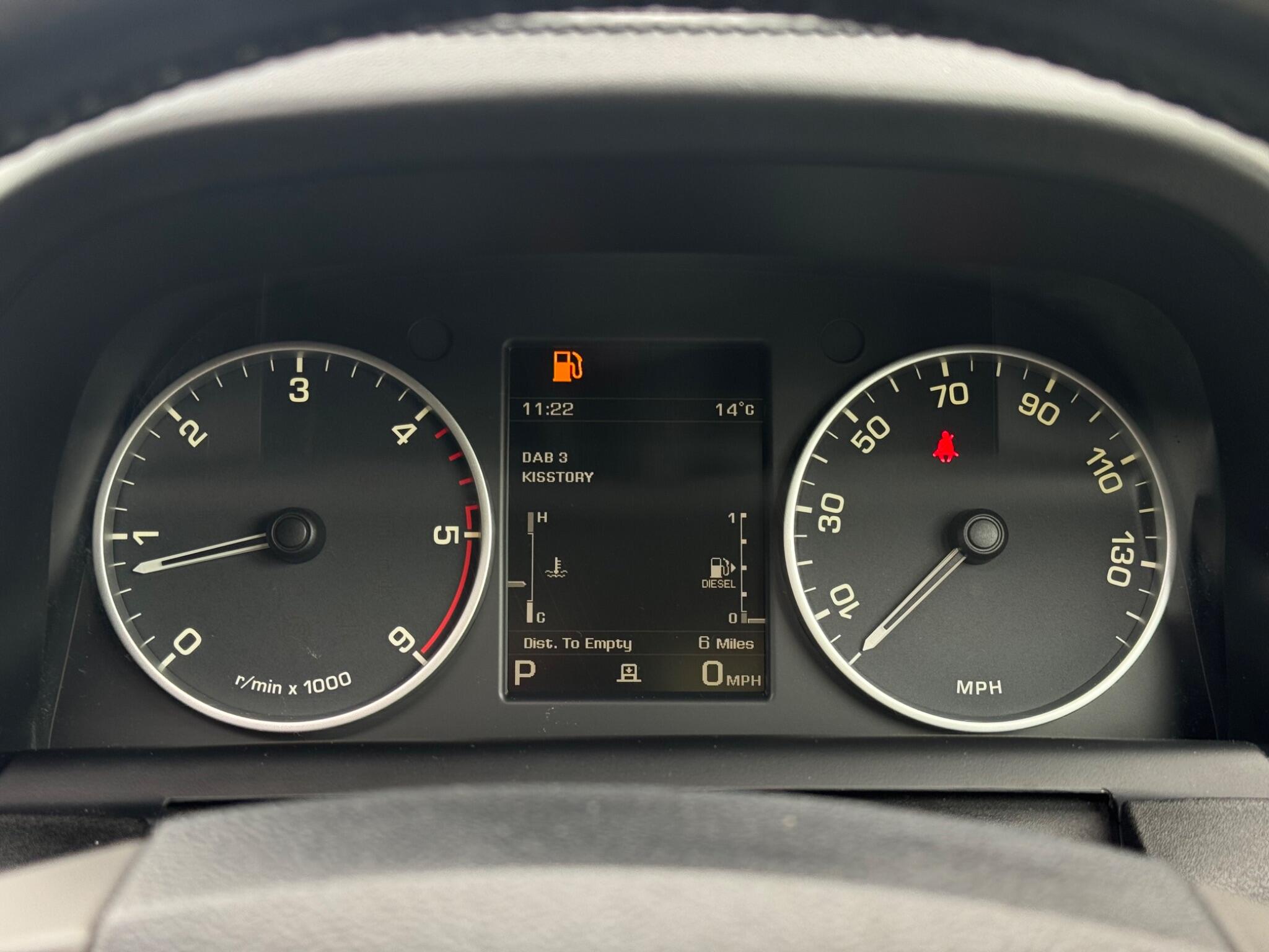 Land Rover Discovery view 39