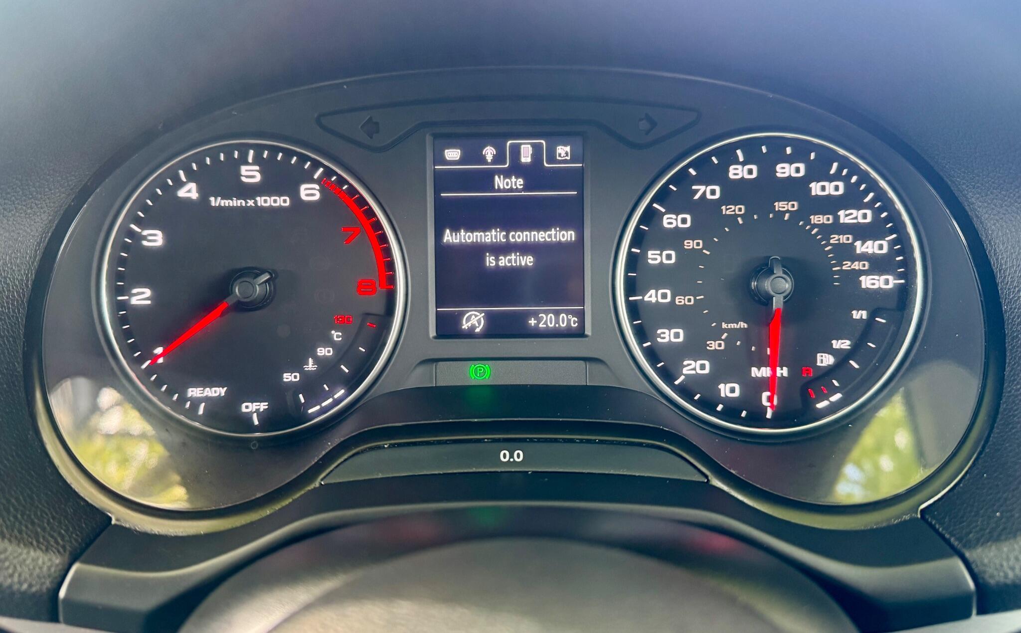 Audi Q2 view 72