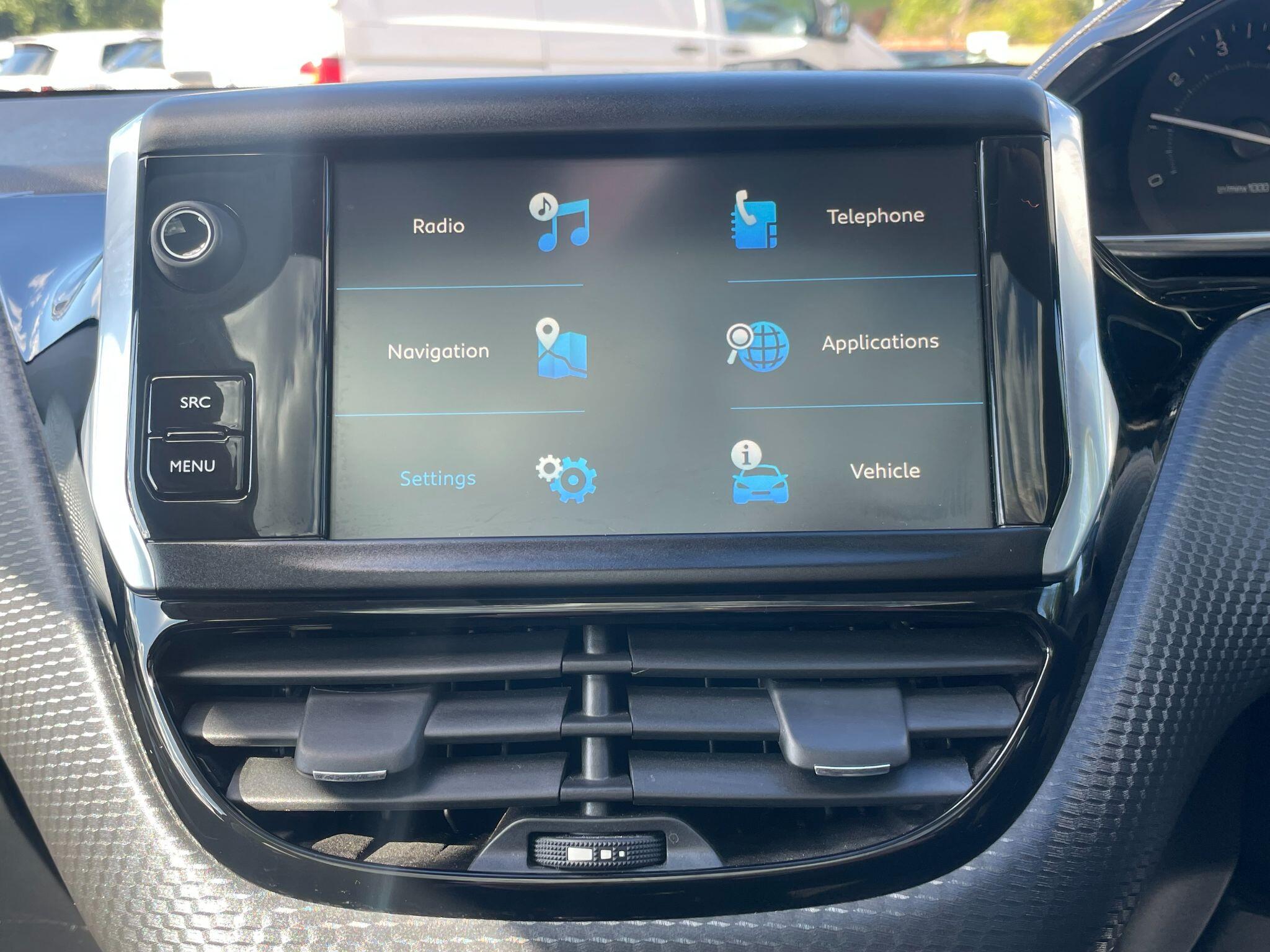 Peugeot 2008 view 22