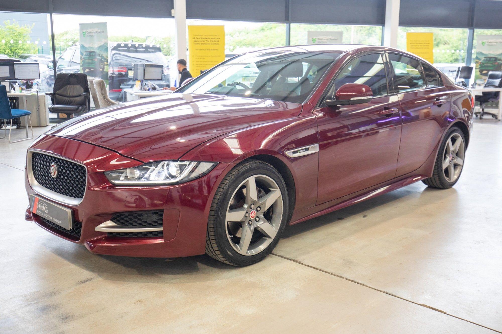 Jaguar Xe view 12