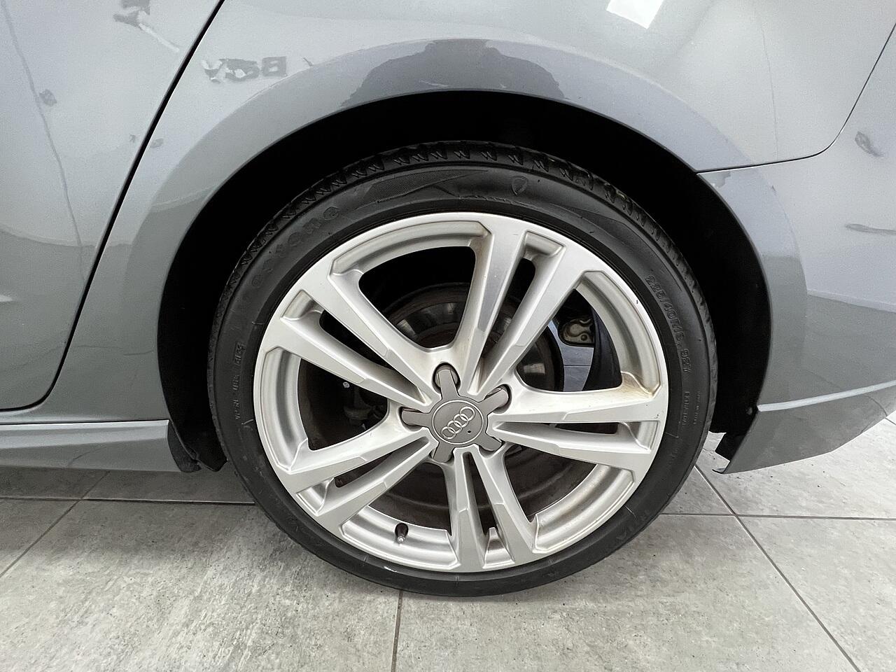 Audi A3 view 19