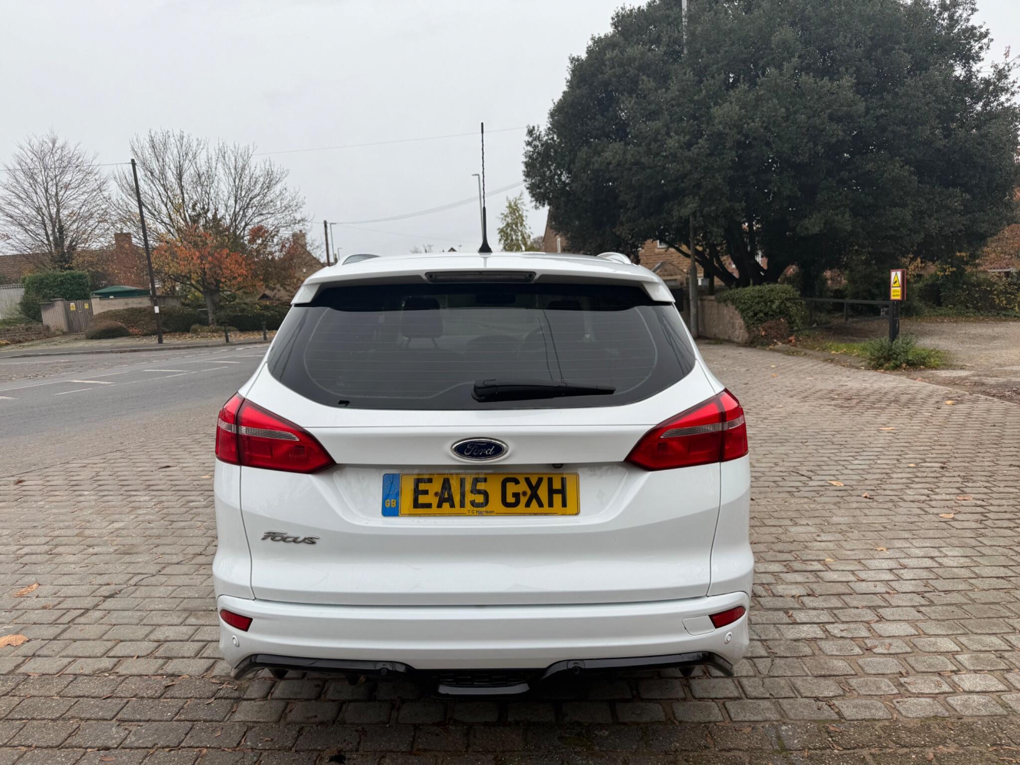 2015 Ford Focus image 7
