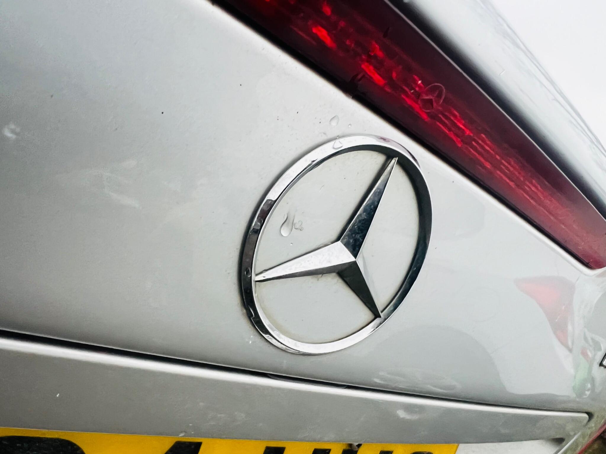 2004 Mercedes-Benz C Class image 57