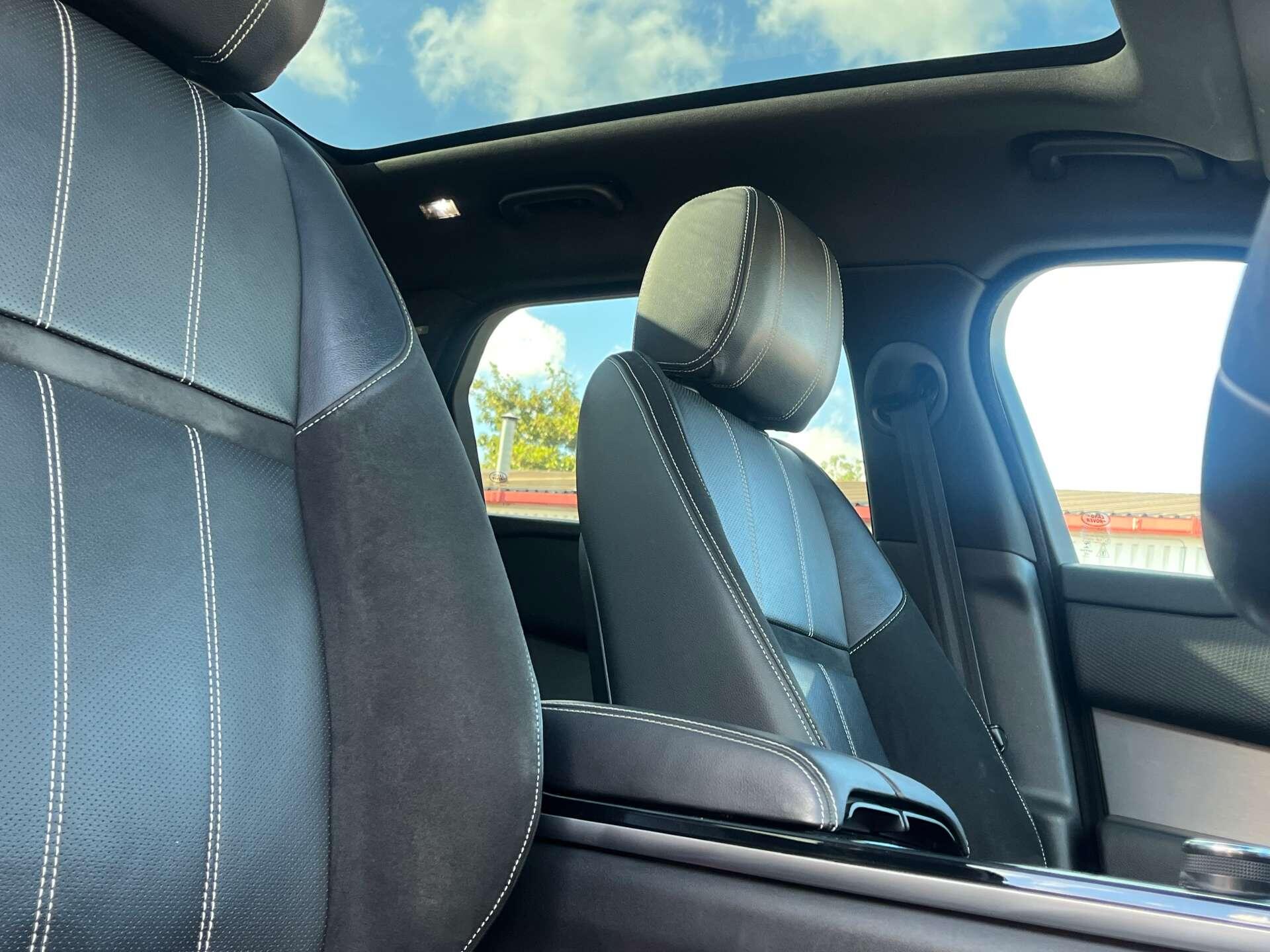 Land Rover Range Rover Velar view 12