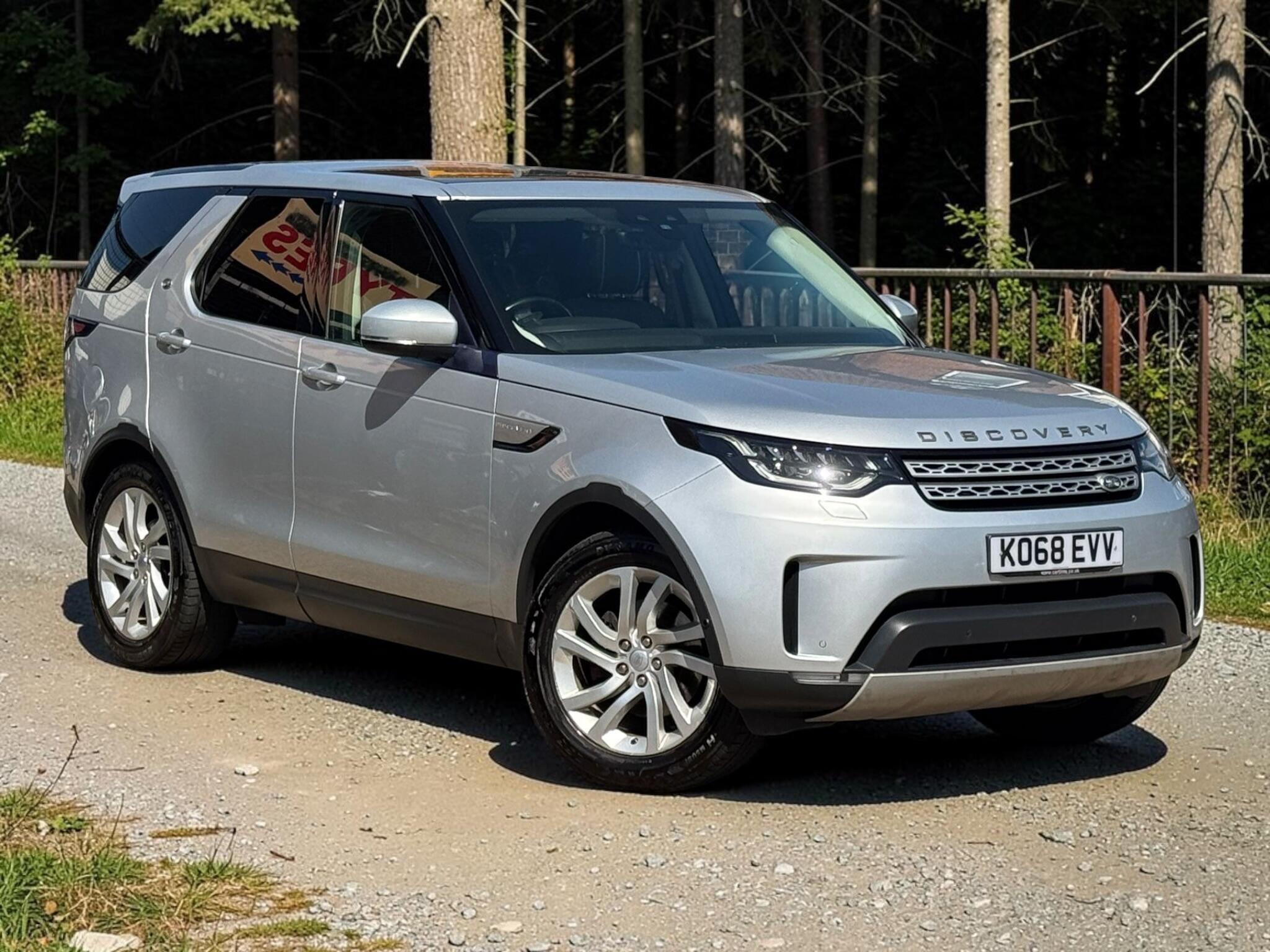 Land Rover Discovery view 5