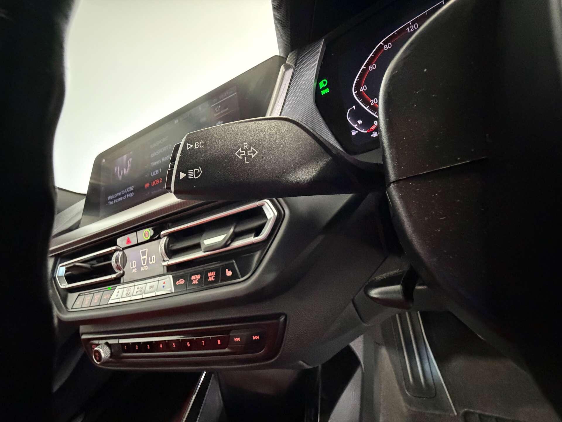 BMW 1 Series view 36
