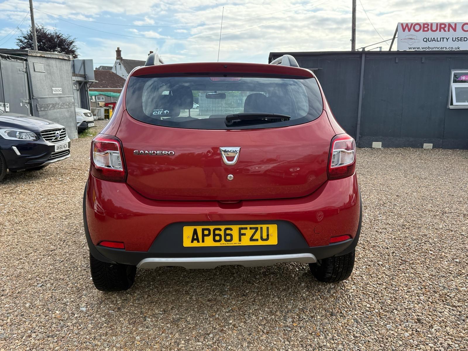 Dacia Sandero Stepway view 14