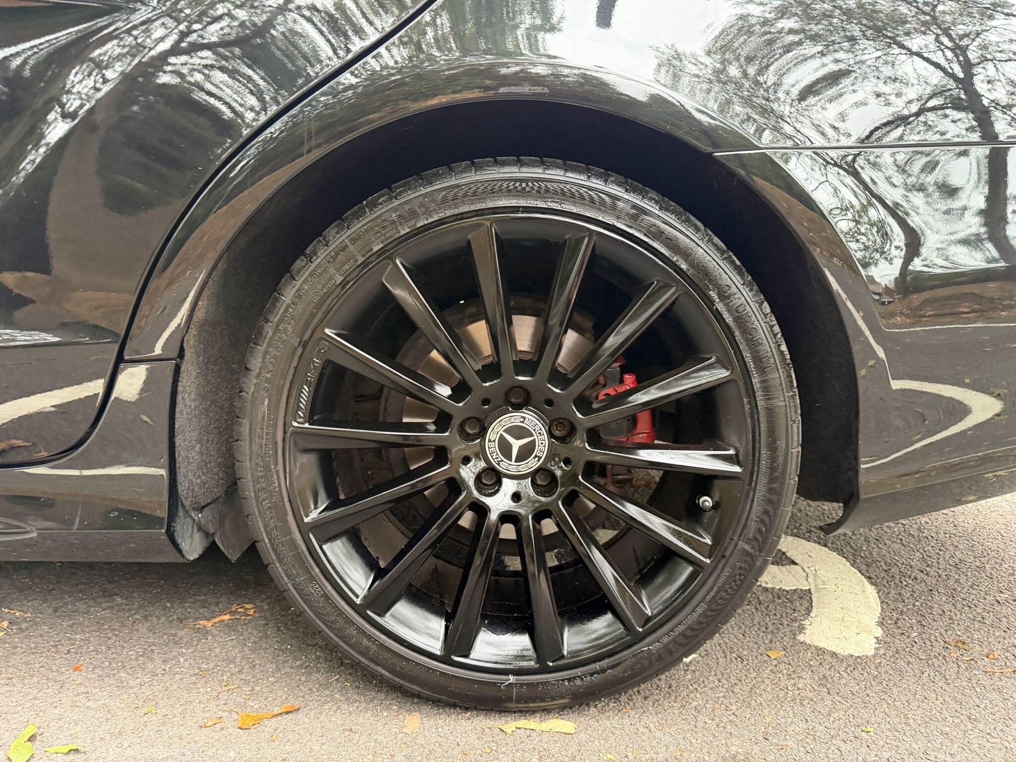 Mercedes-Benz CLS view 30