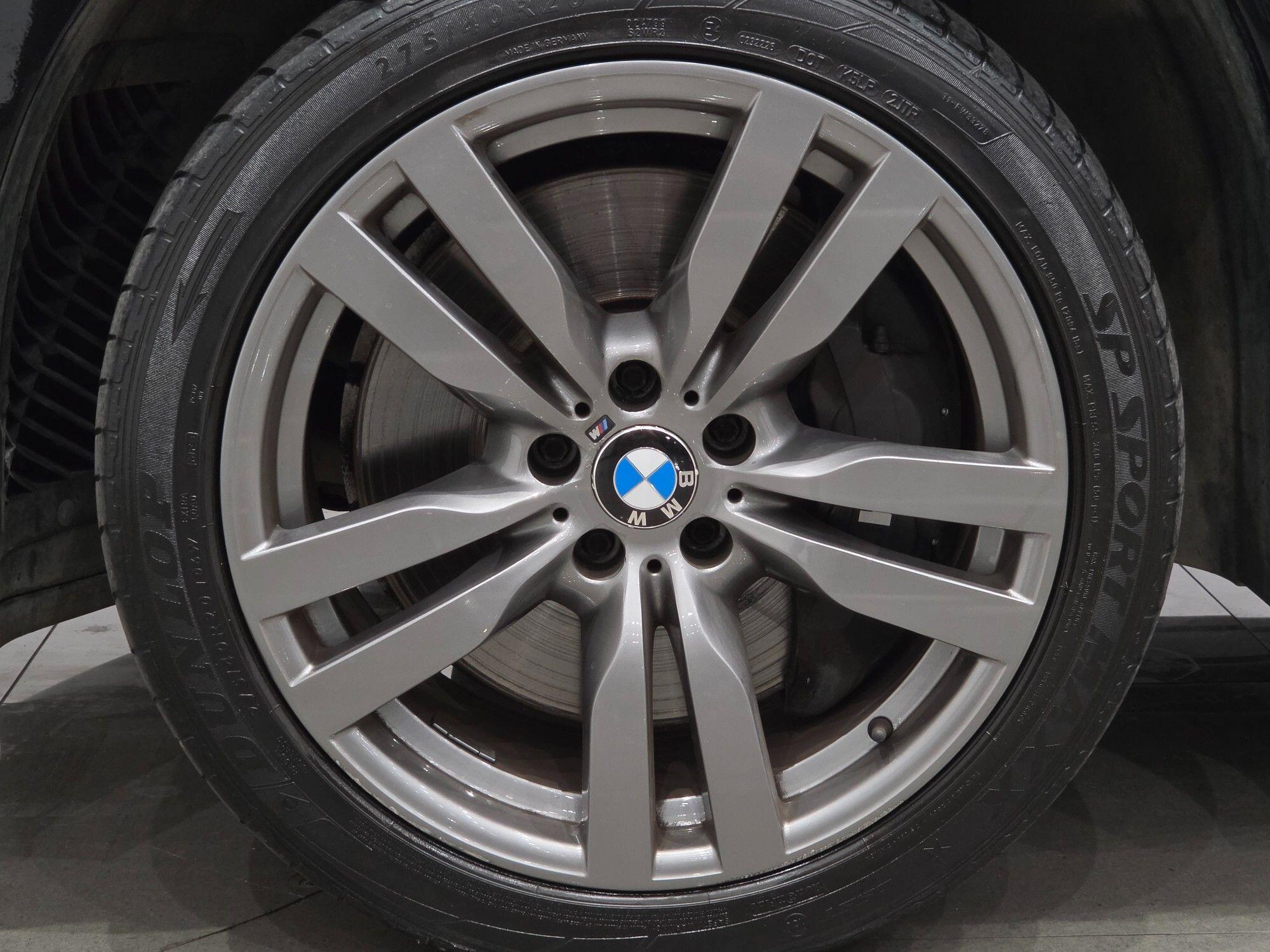 BMW X5 M view 65