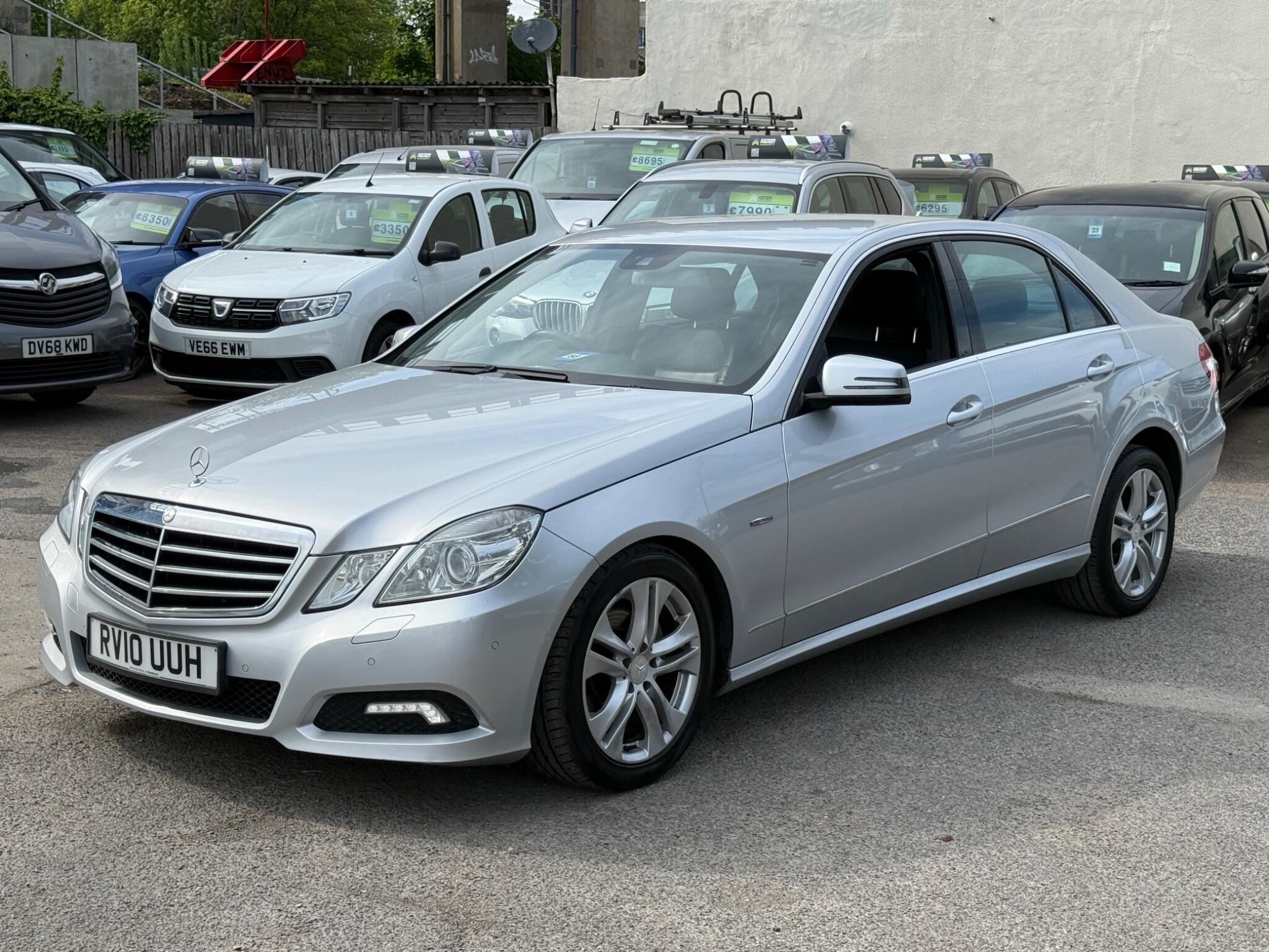 Mercedes-Benz E Class - Image 9