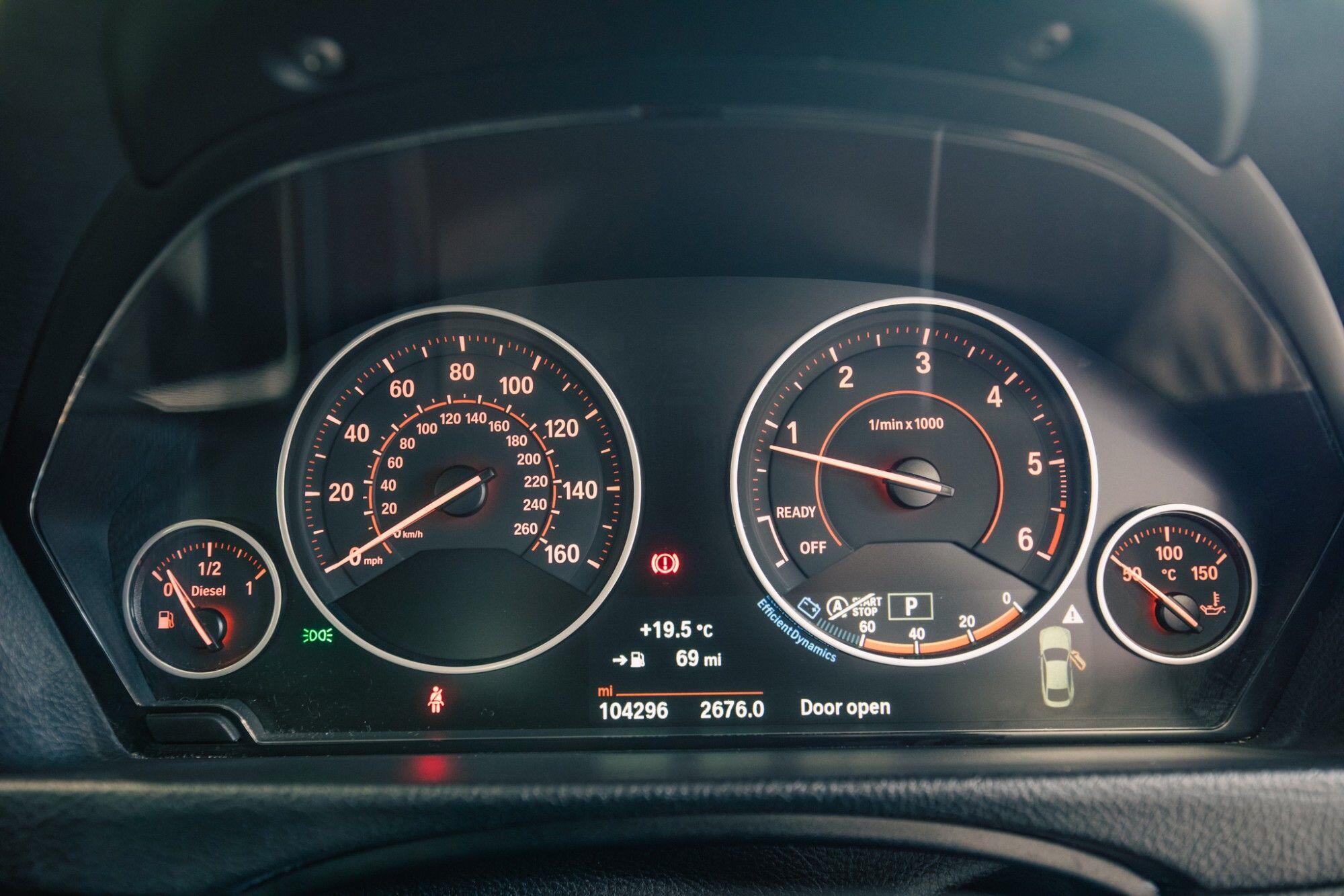 BMW 4 Series view 14