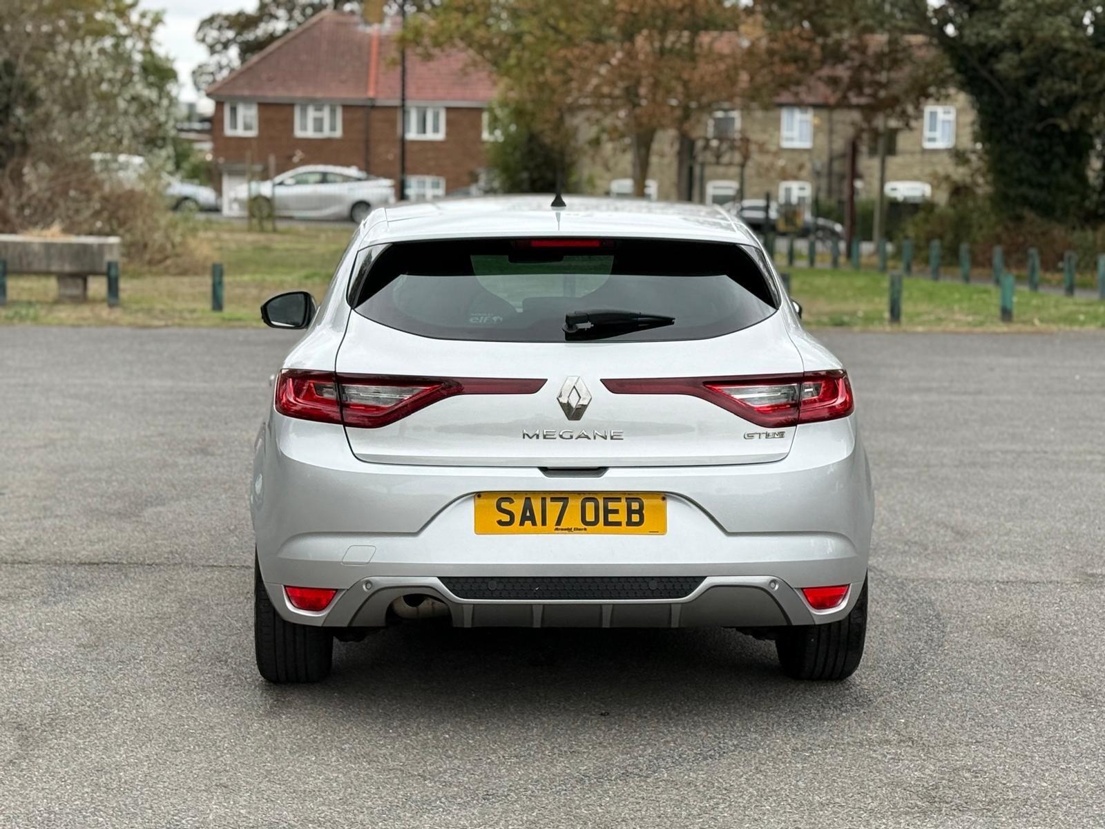 Renault Megane view 15
