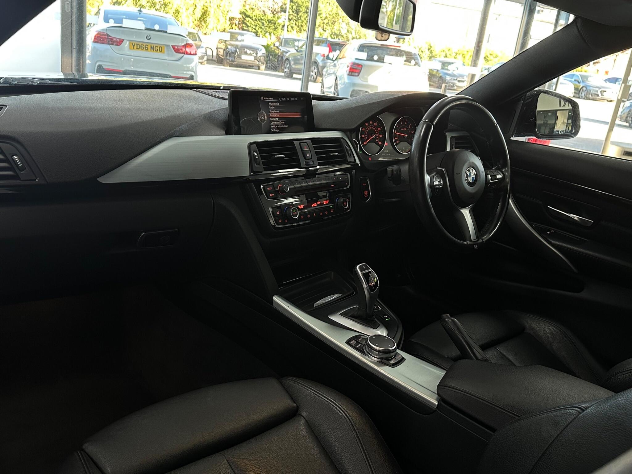 BMW 4 Series view 33