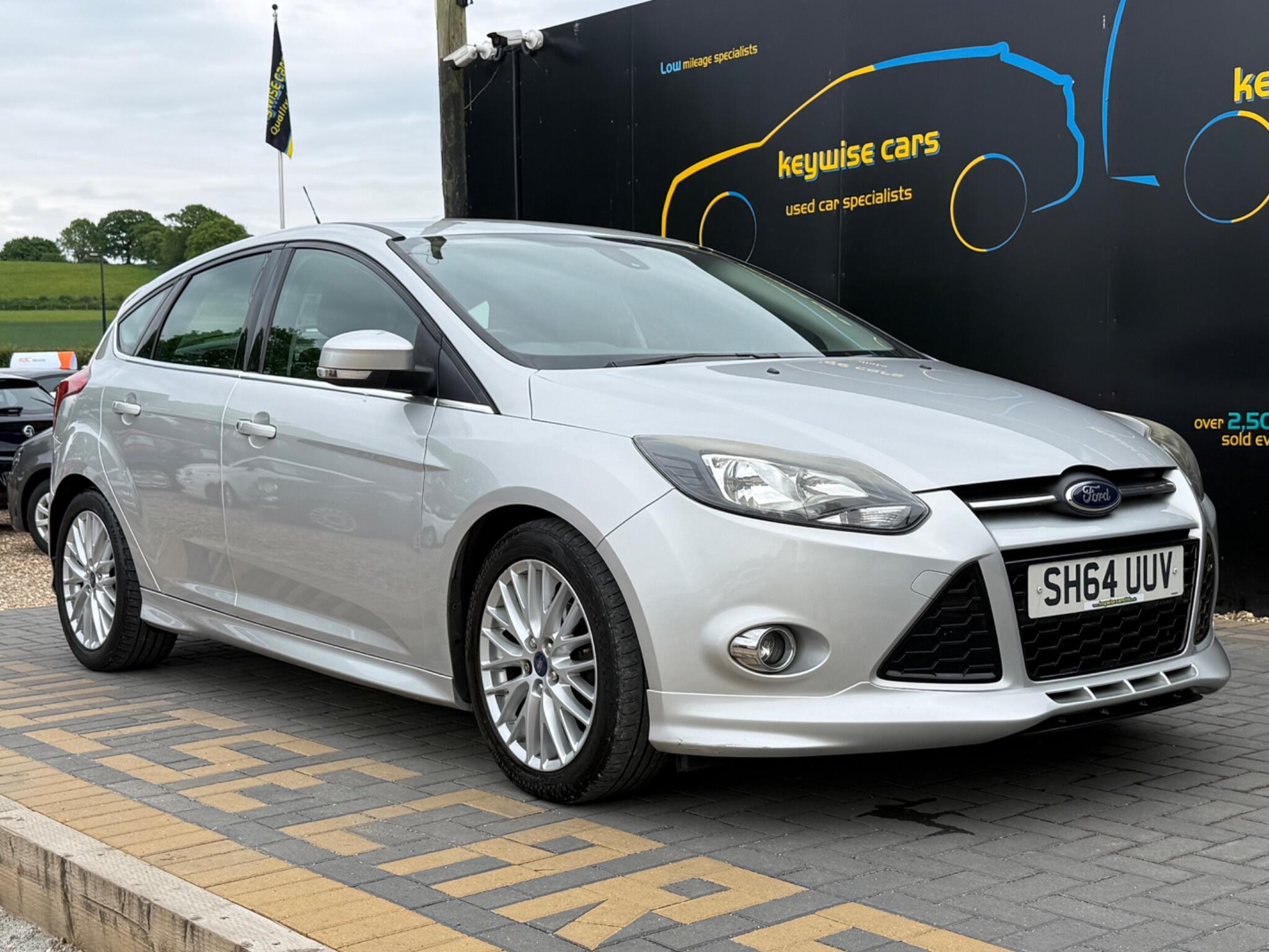 Ford Focus view 9