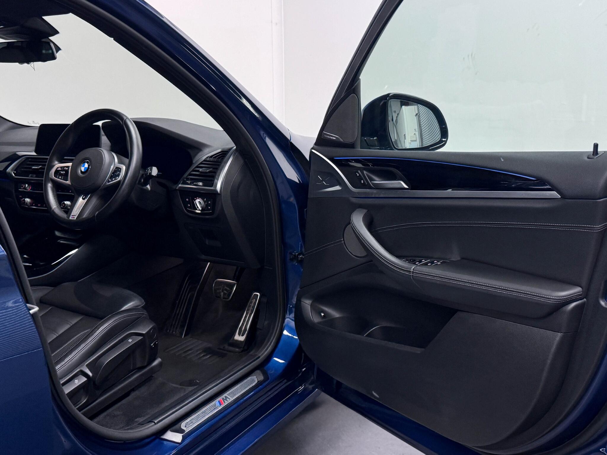 BMW X3 view 19