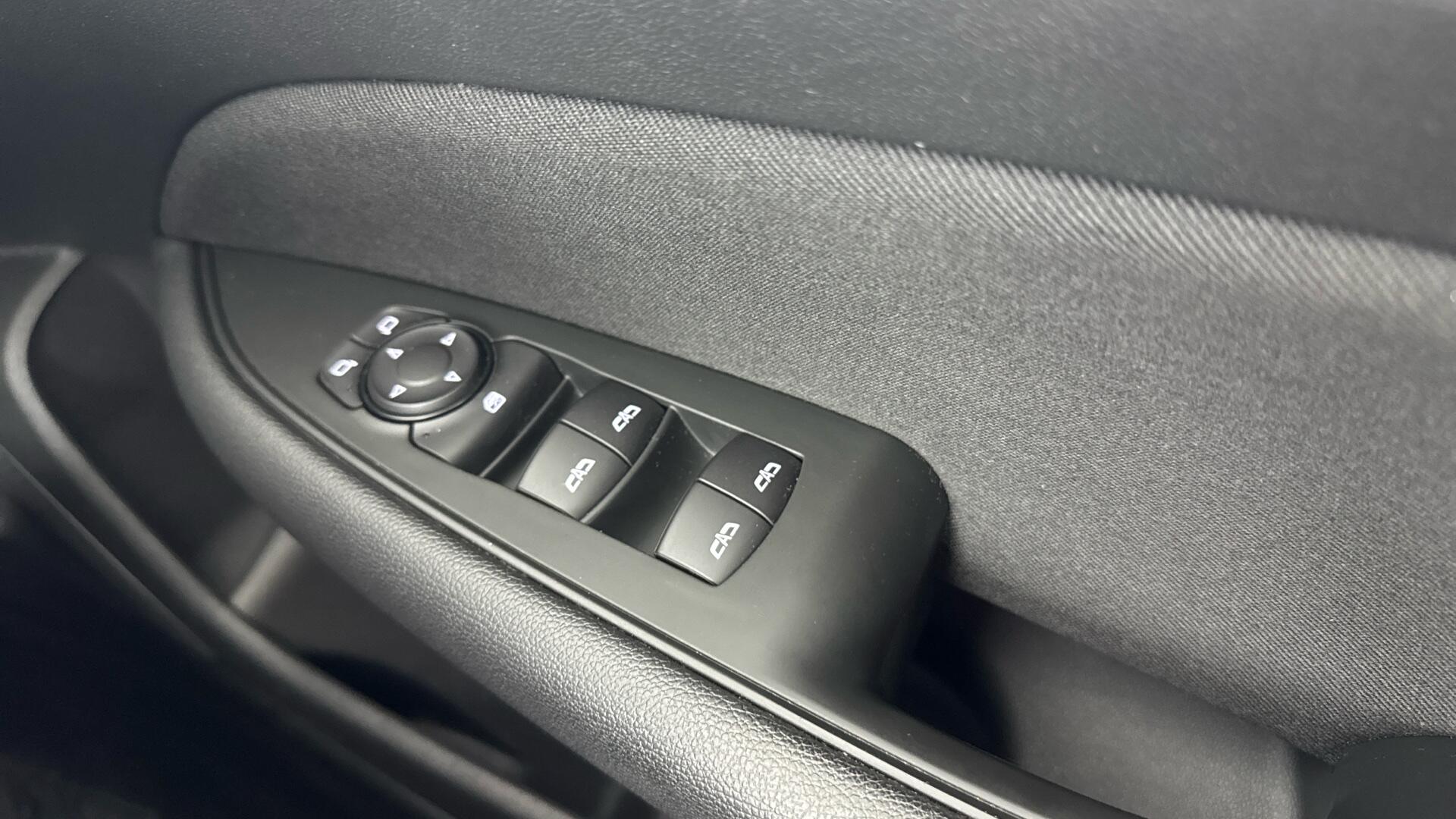 Vauxhall Insignia view 43