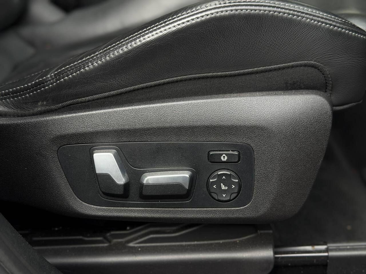 BMW X3 M view 13