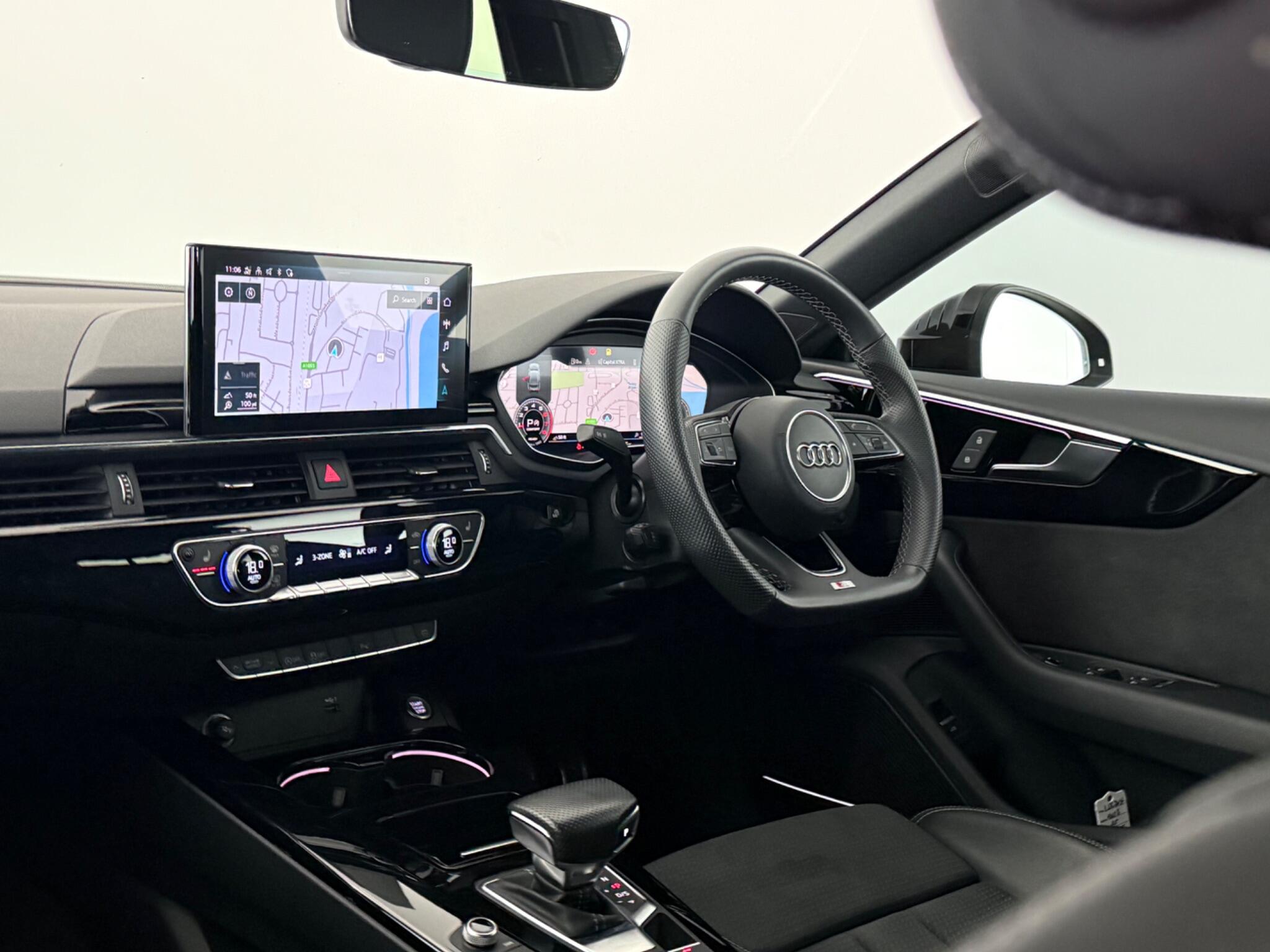 Audi A5 view 4