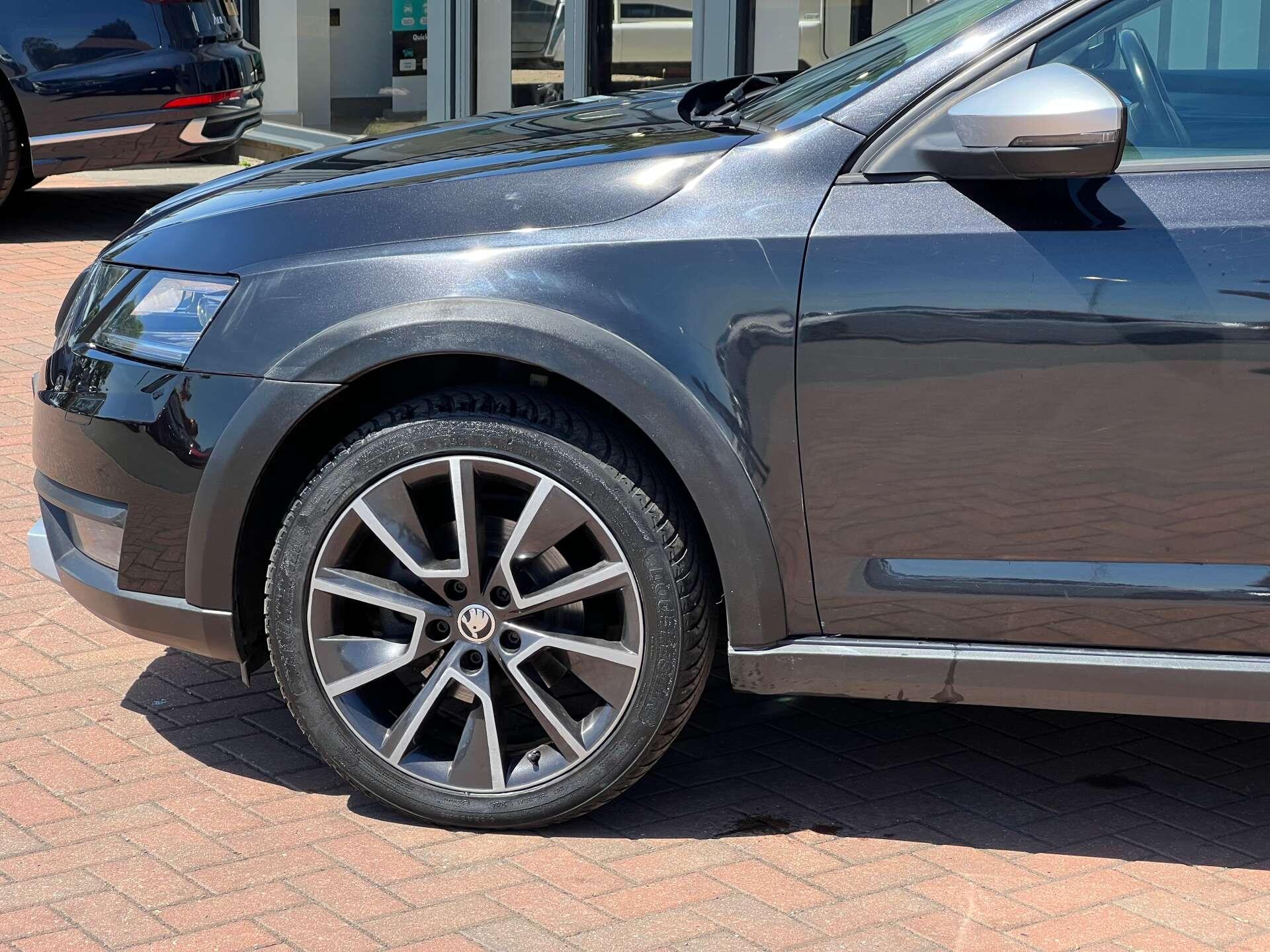 Skoda Octavia view 13