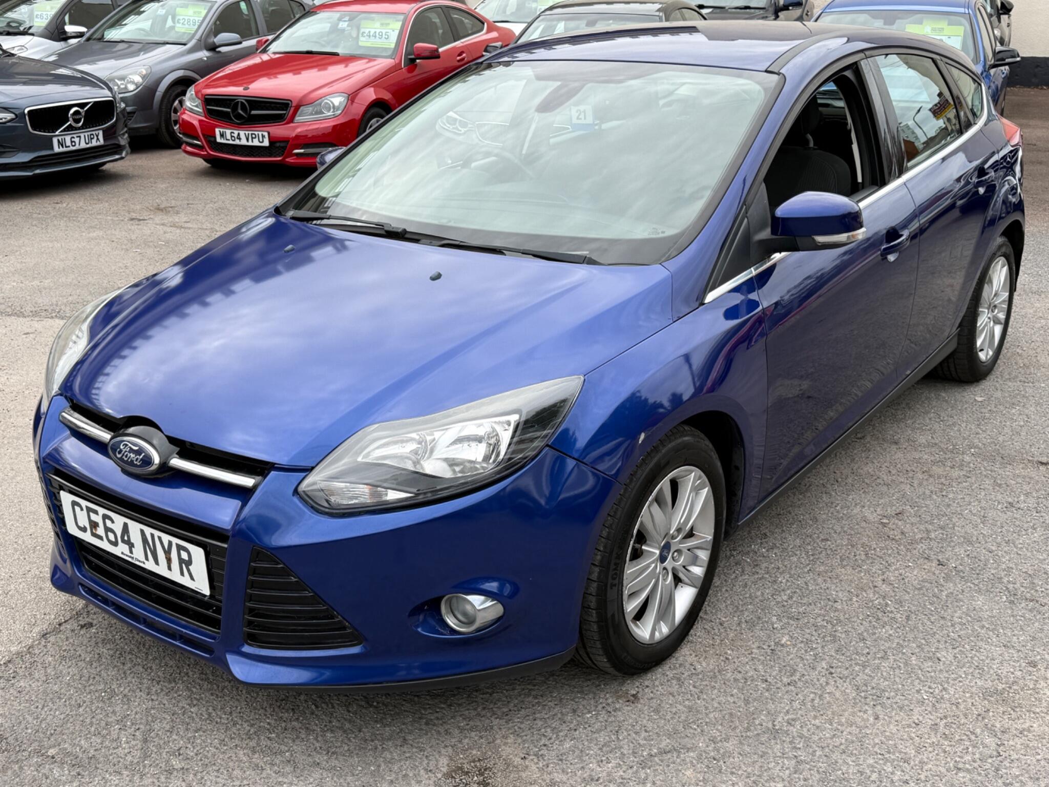 Ford Focus - Image 9