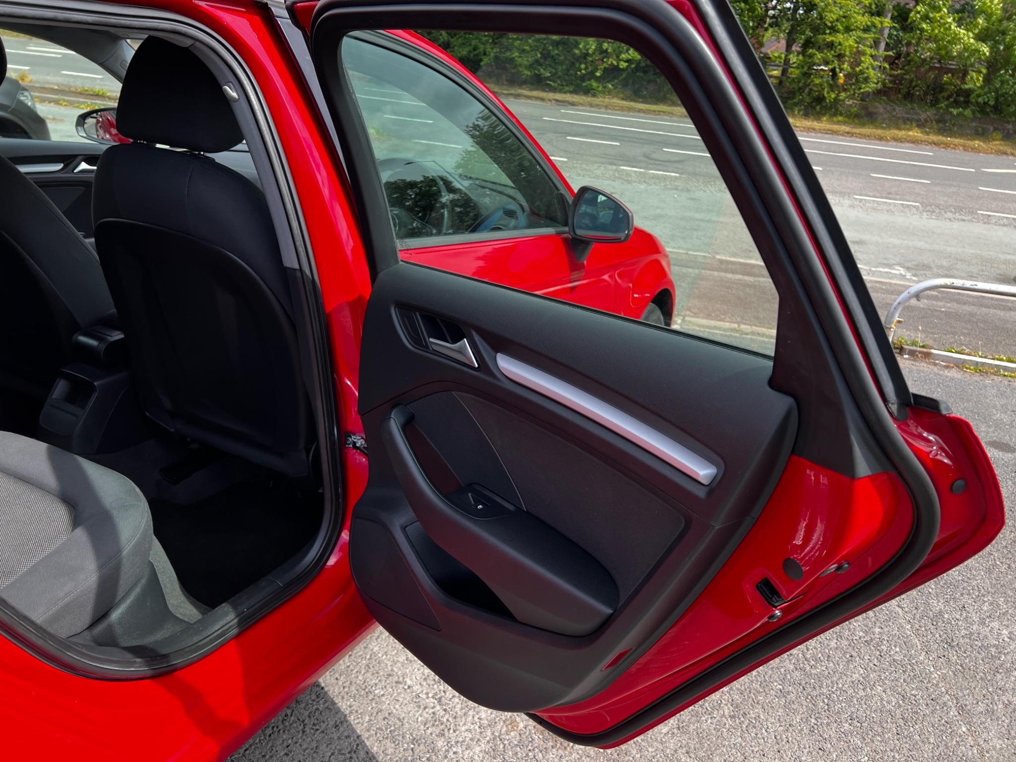 2018 Audi A3 image 29