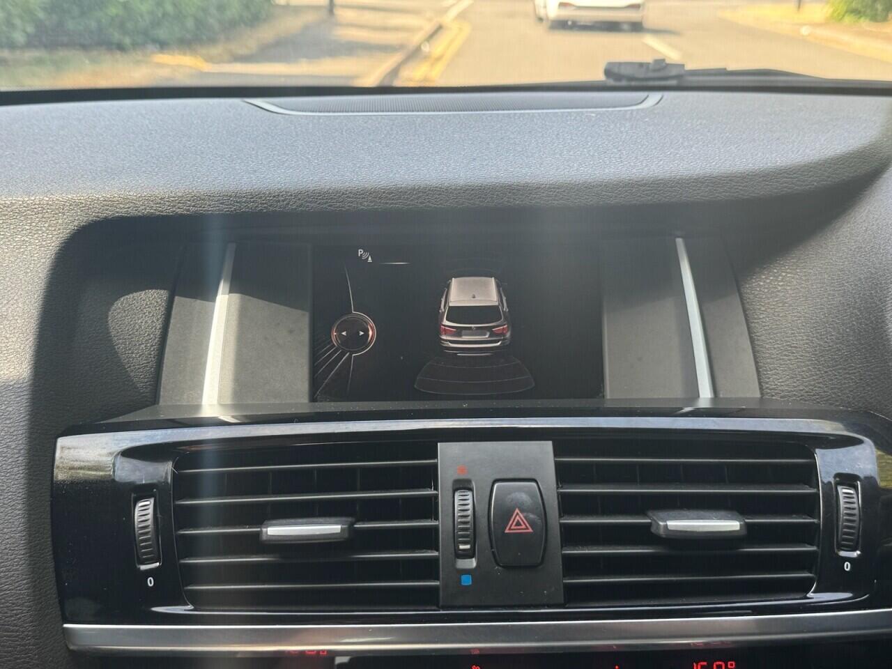 BMW X3 view 19
