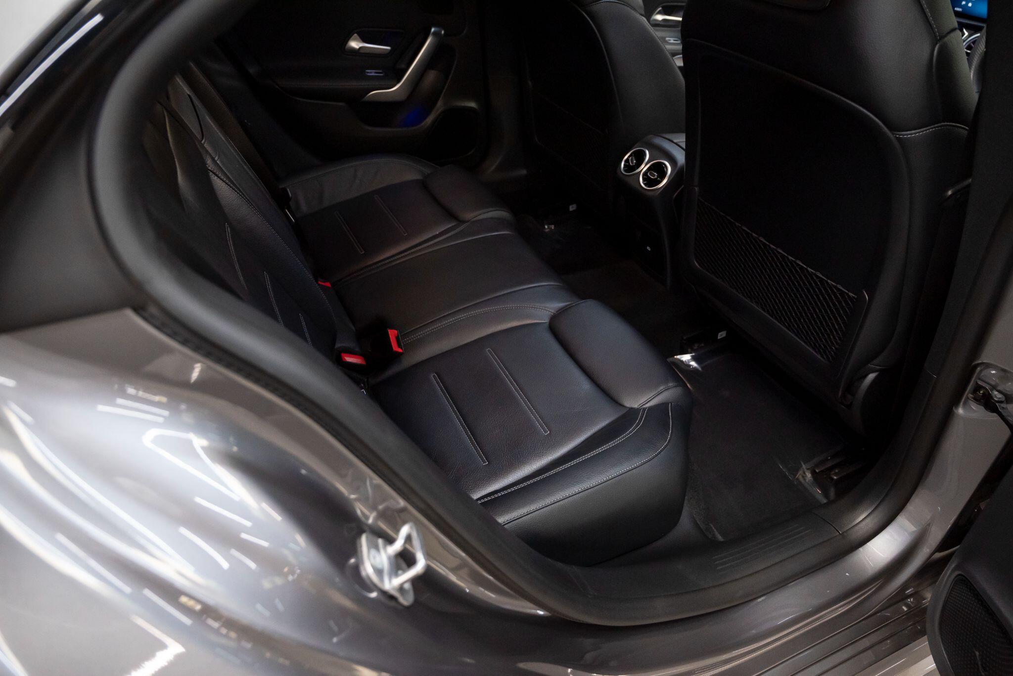 Mercedes-Benz CLA view 28