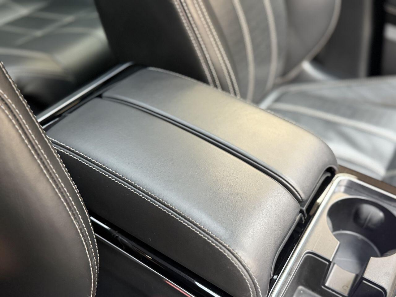 Land Rover Range Rover Velar view 42