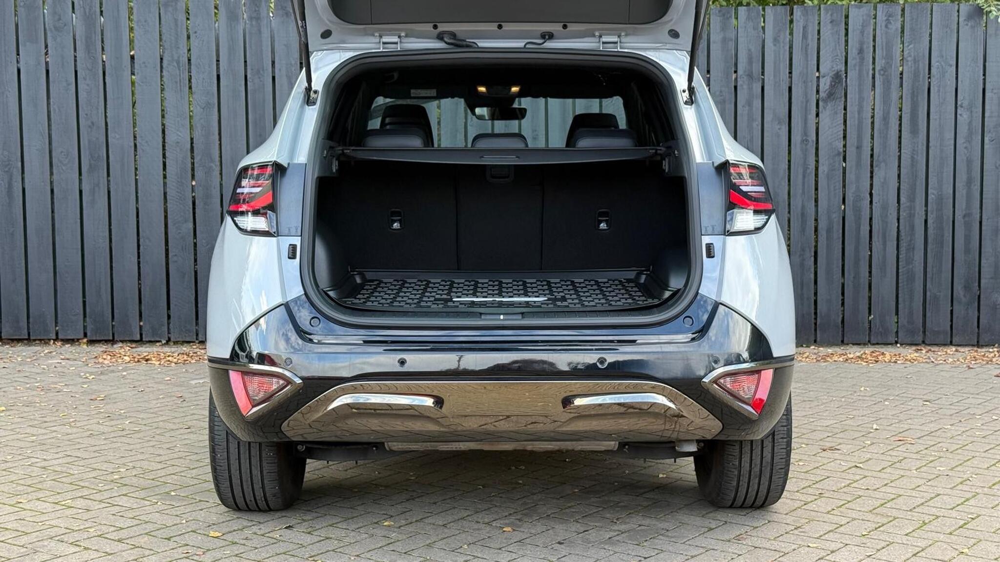 Kia Sportage view 8