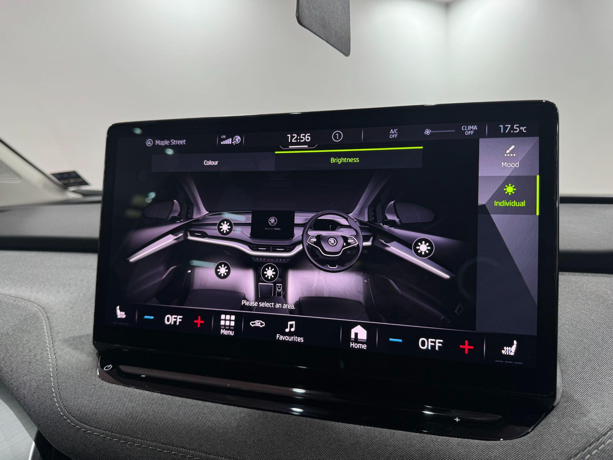 Skoda Enyaq view 45