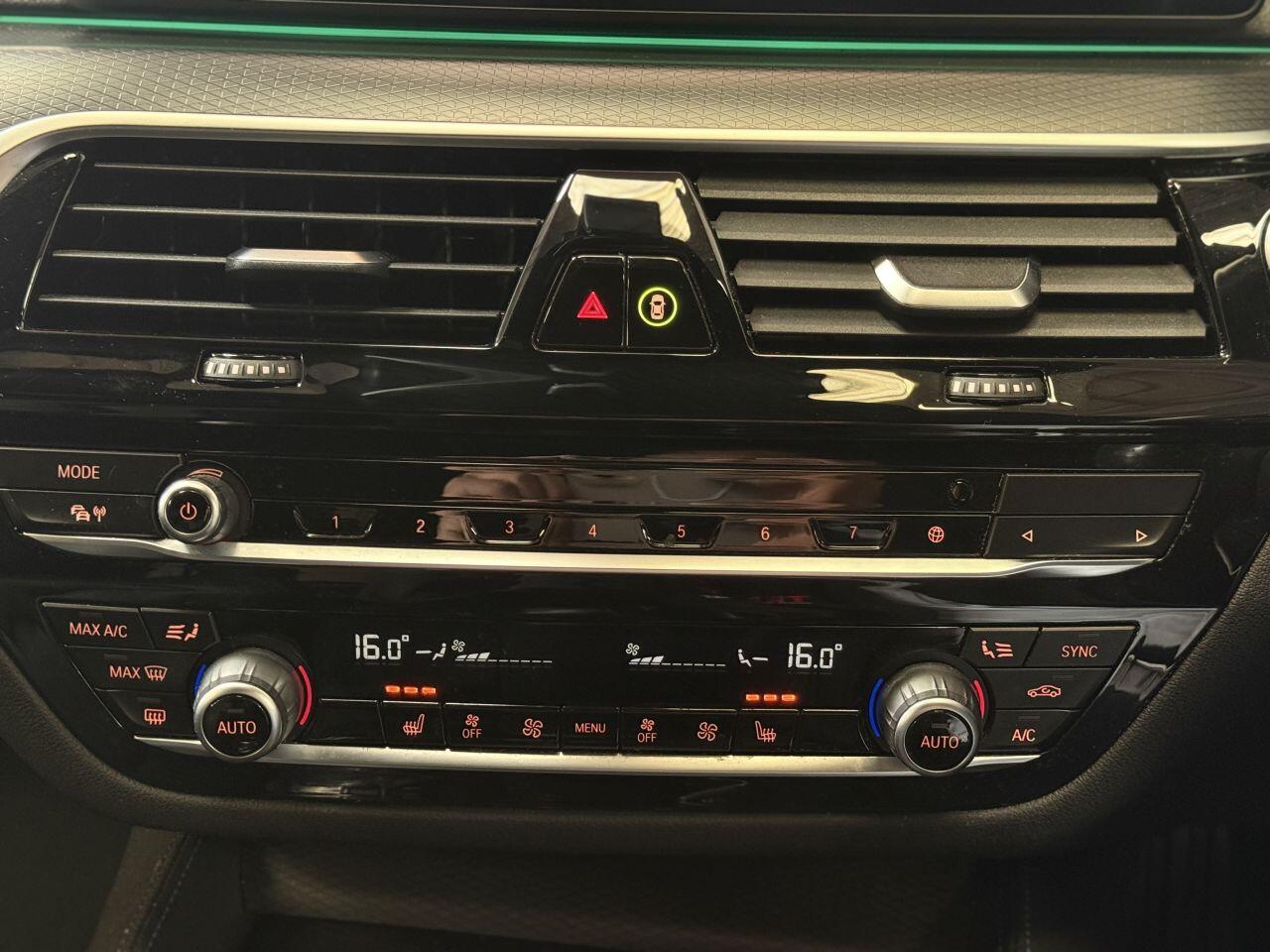 BMW 5 Series view 56