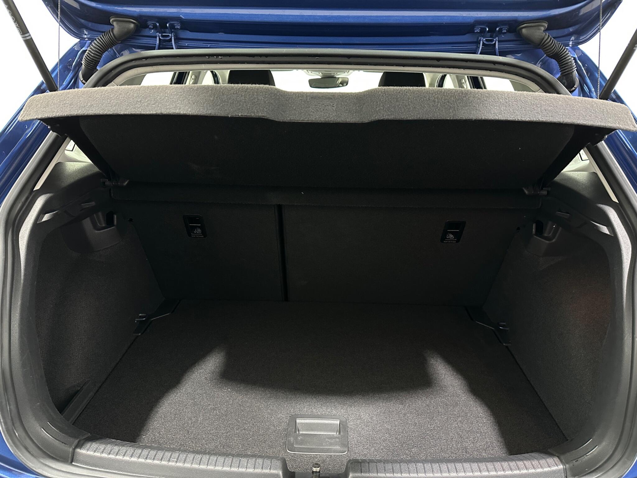 Volkswagen Polo view 45