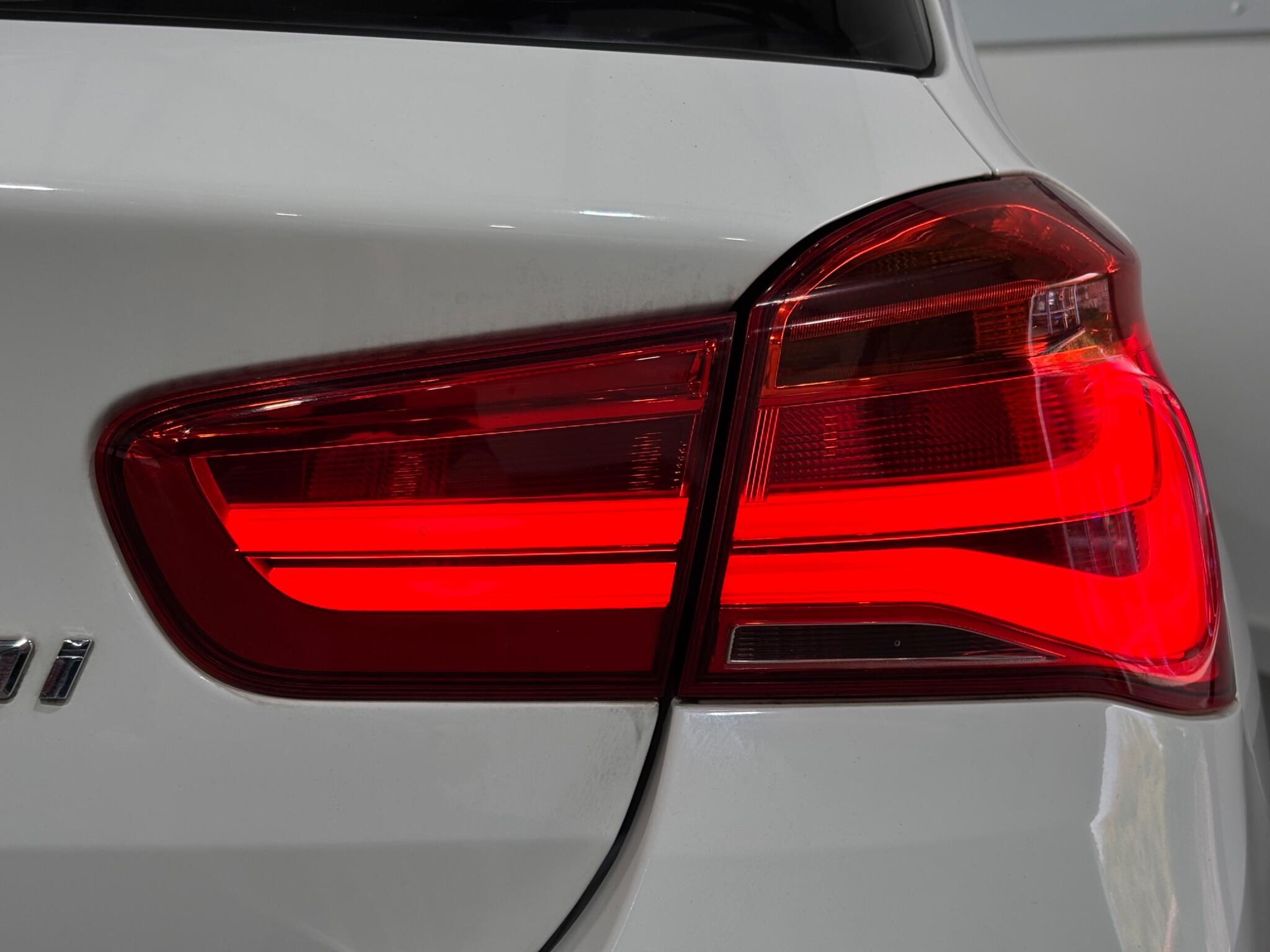 BMW 1 Series view 52
