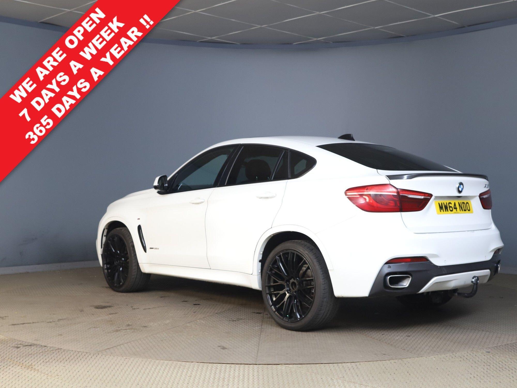 BMW X6 view 6